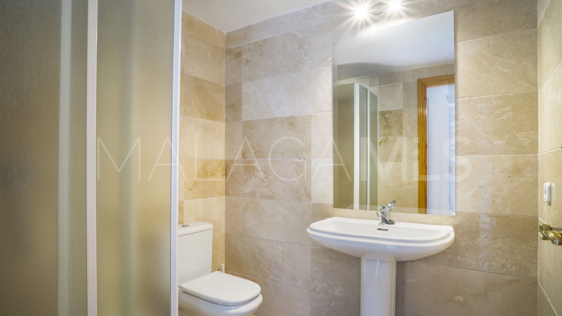 Triplex for sale in Los Pinos de Aloha