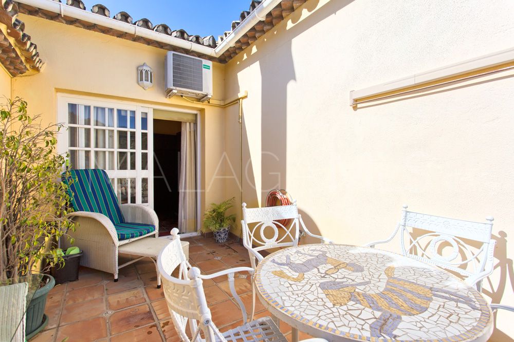 Radhus for sale in Benahavis Centro