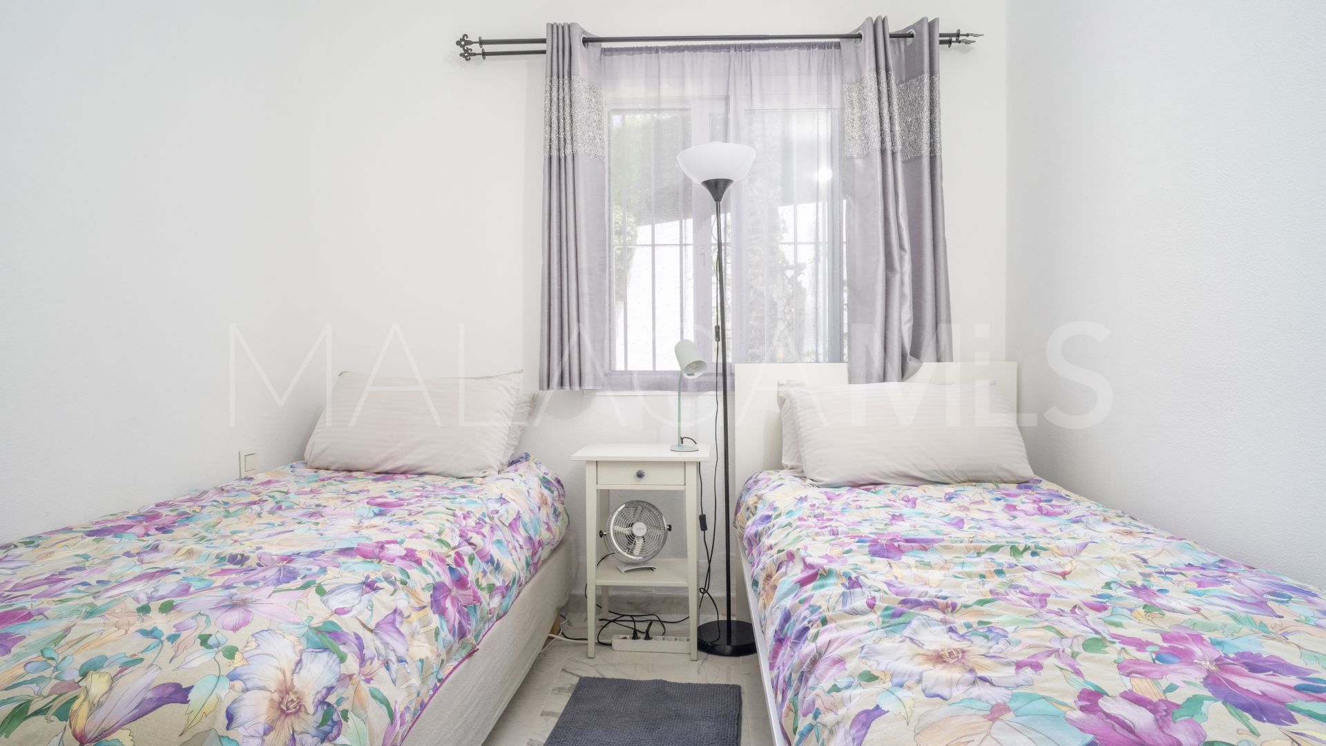 For sale Los Dragos ground floor apartment with 2 bedrooms