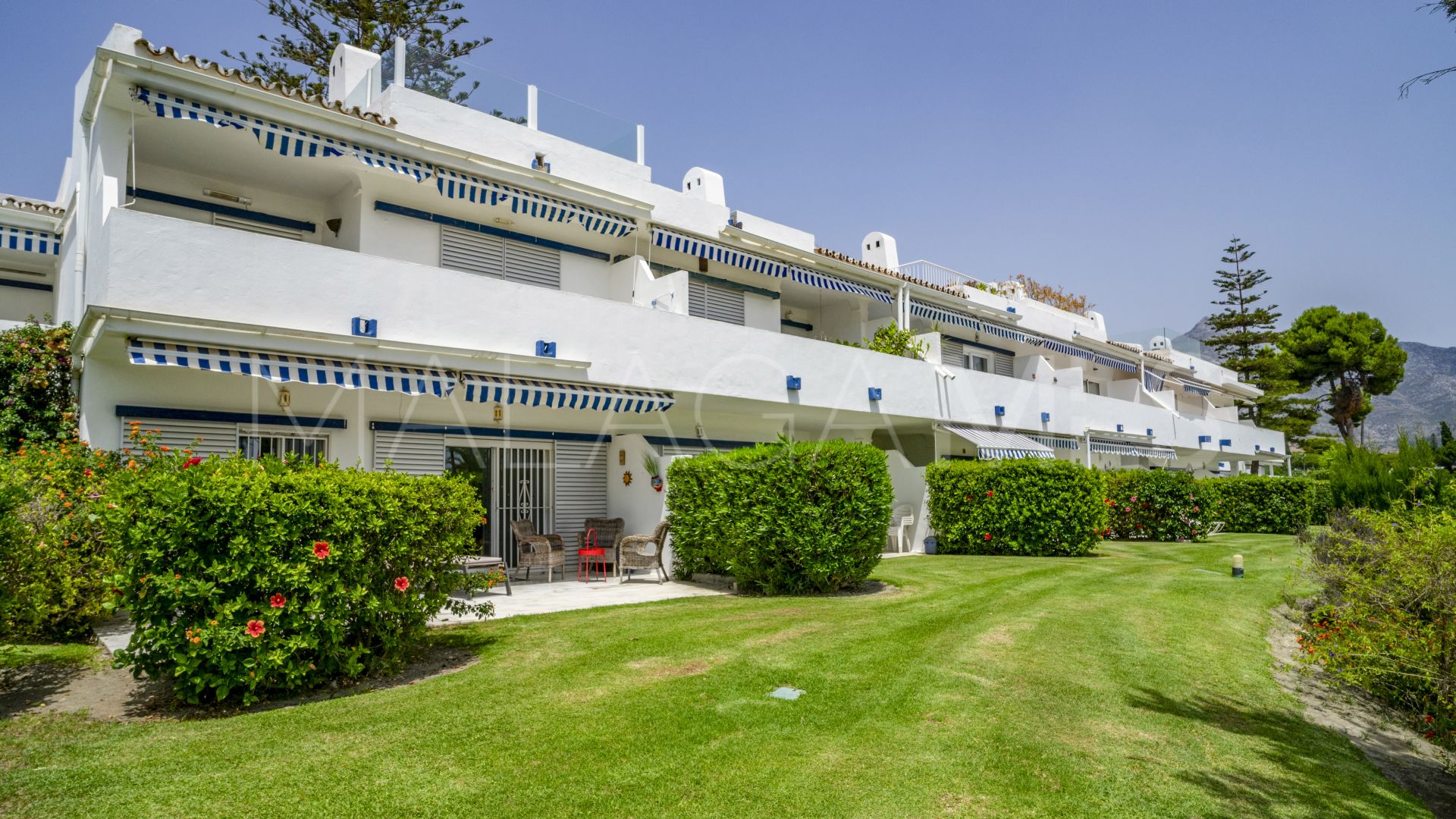 For sale Los Dragos ground floor apartment with 2 bedrooms