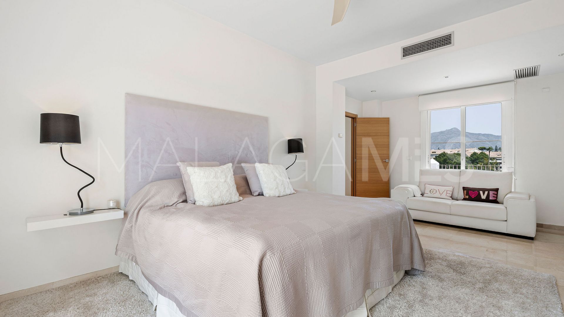 5 bedrooms villa for sale in Guadalmina Alta