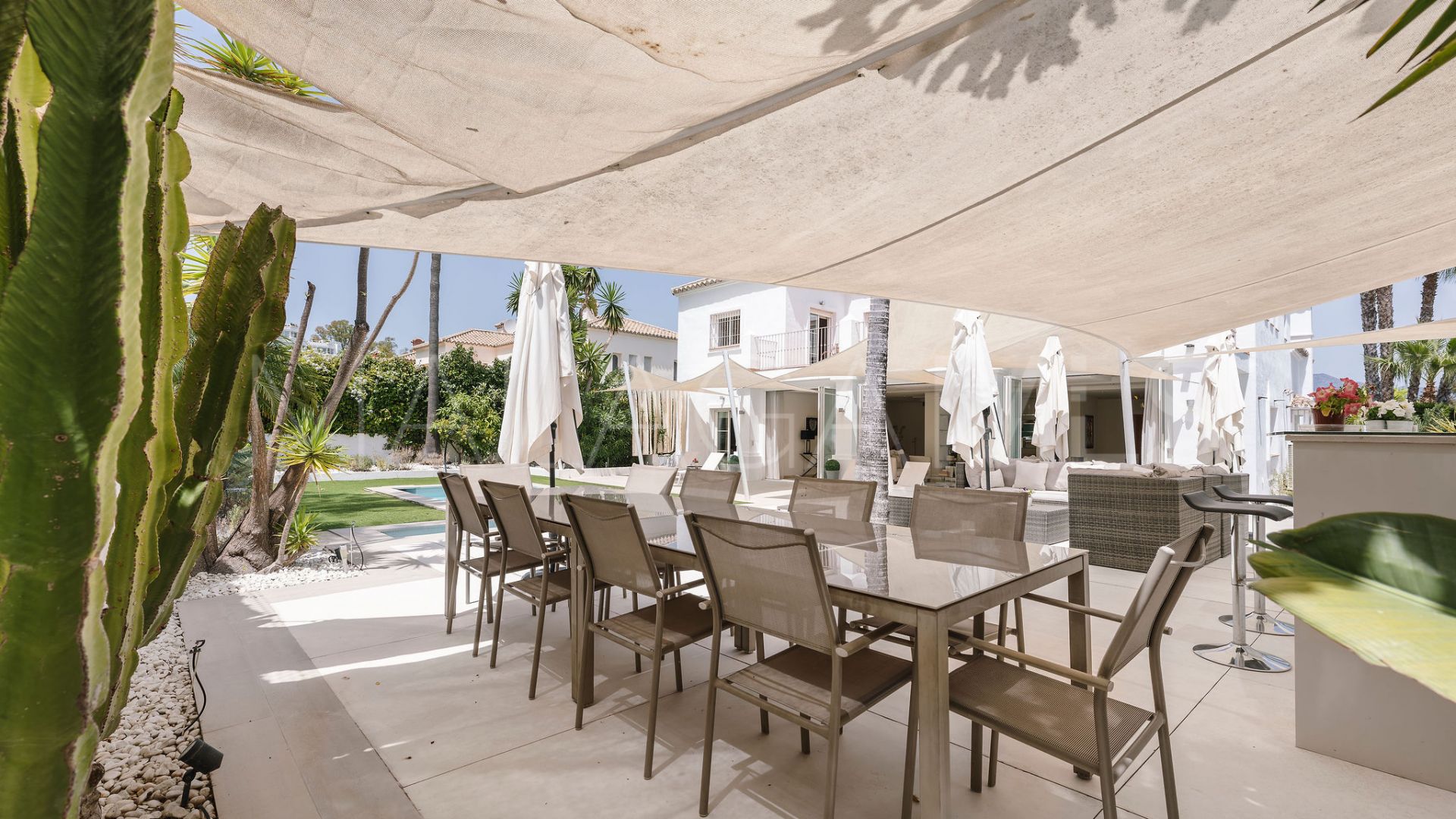 5 bedrooms villa for sale in Guadalmina Alta