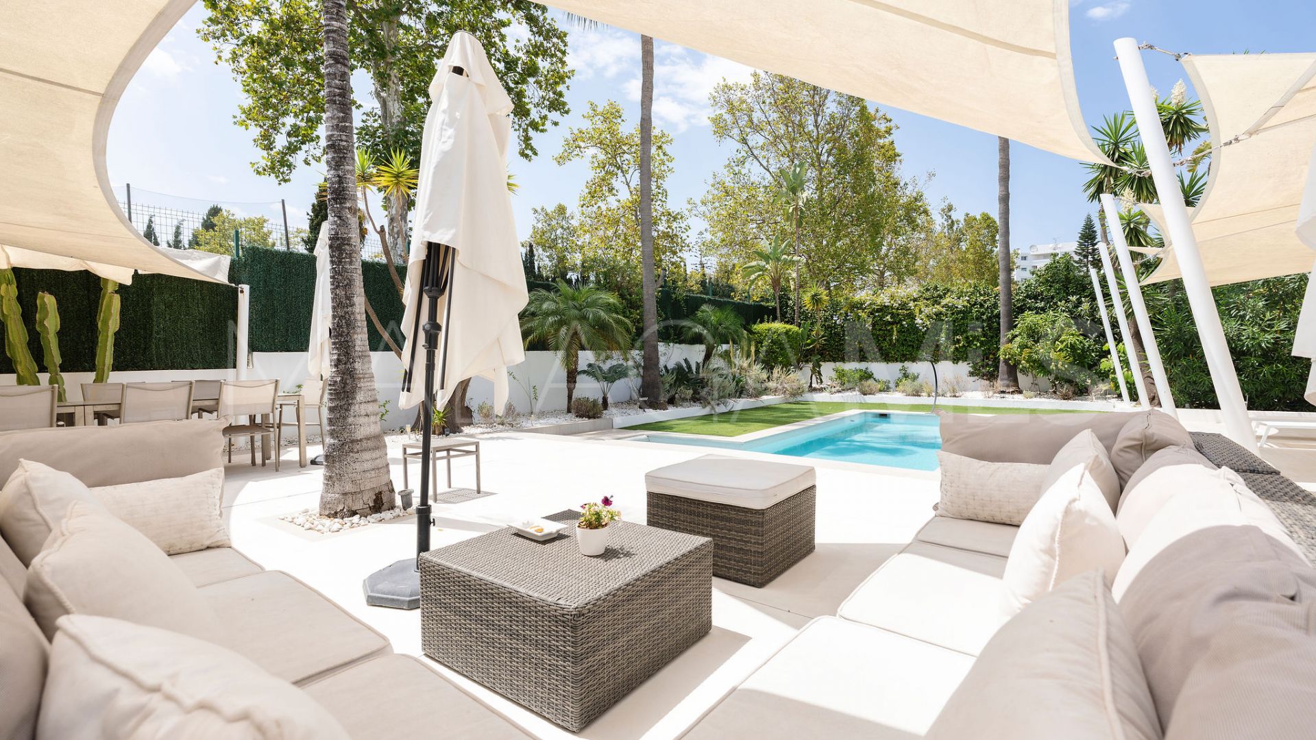 5 bedrooms villa for sale in Guadalmina Alta