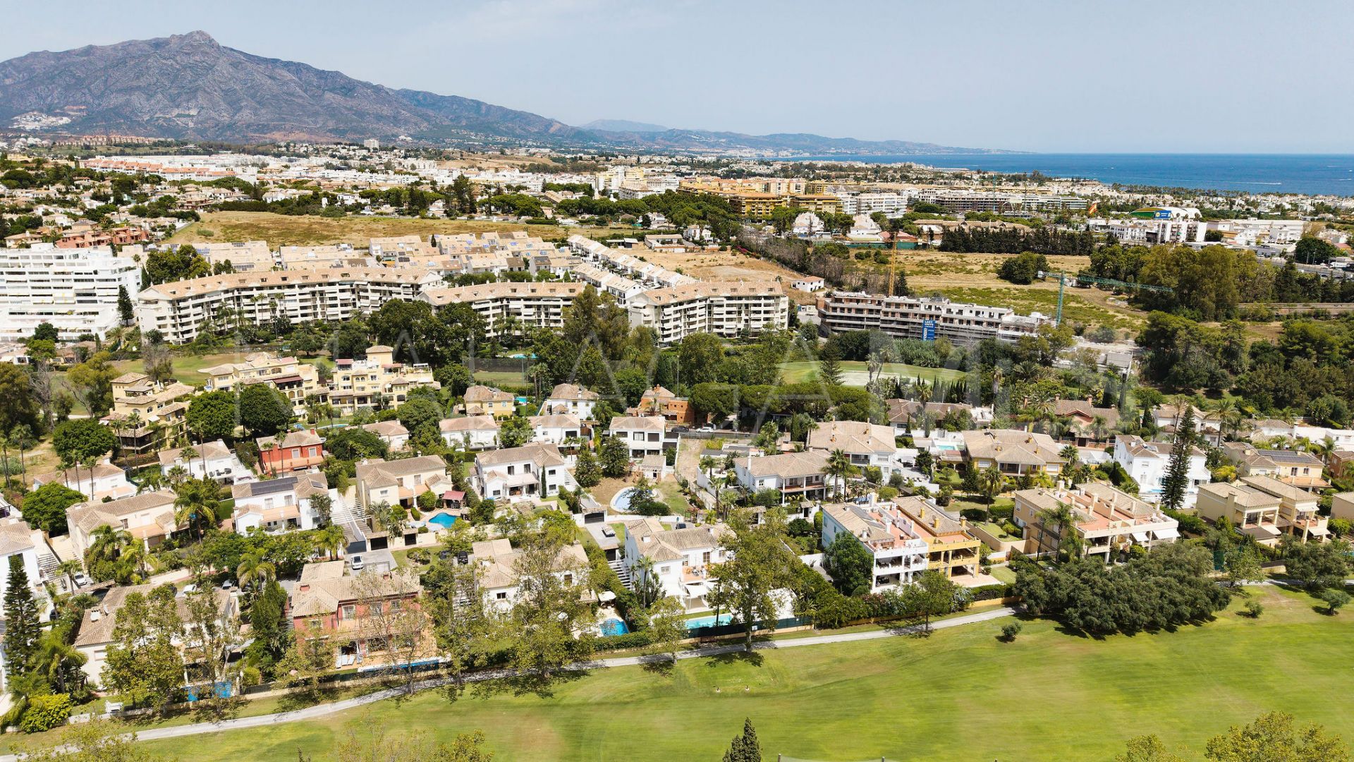 5 bedrooms villa for sale in Guadalmina Alta