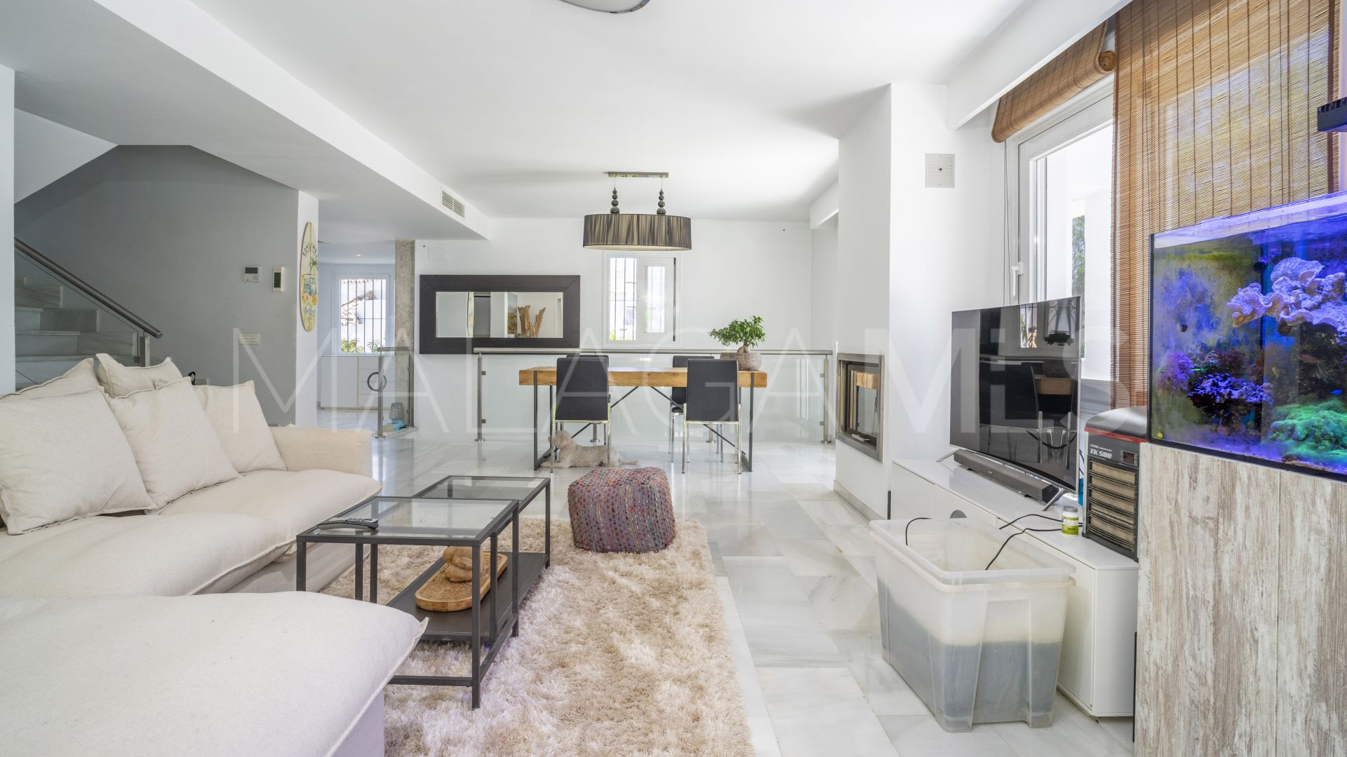 Villa for sale in Los Naranjos Hill Club