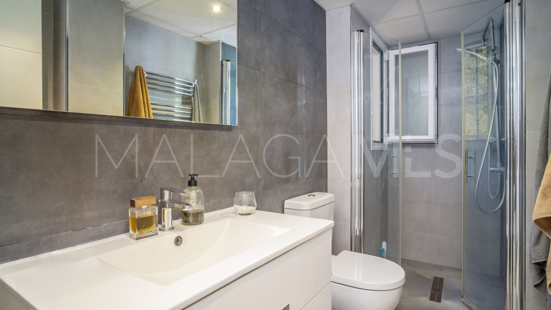 Villa for sale in Los Naranjos Hill Club