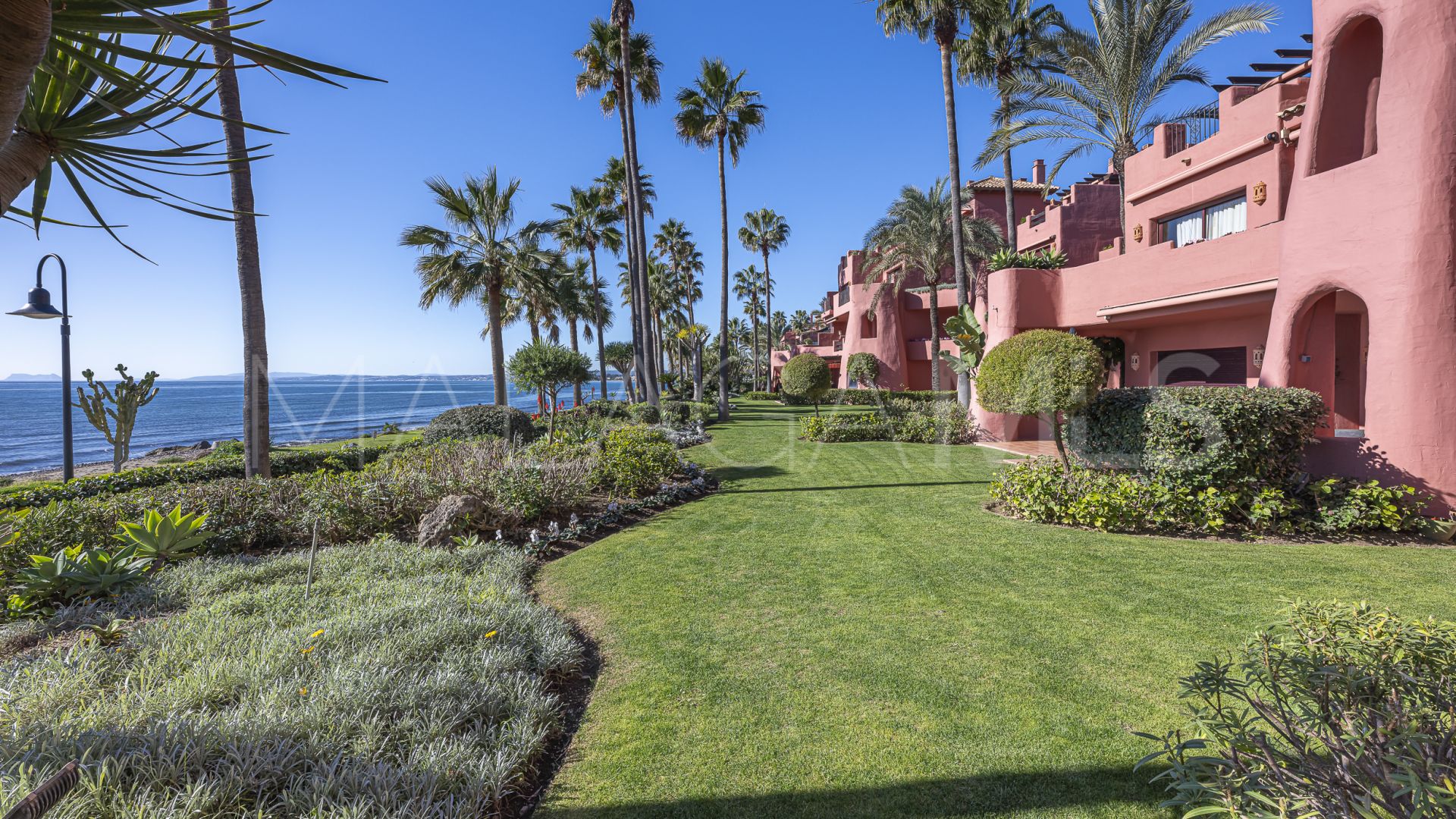 Menara Beach ground floor apartment for sale