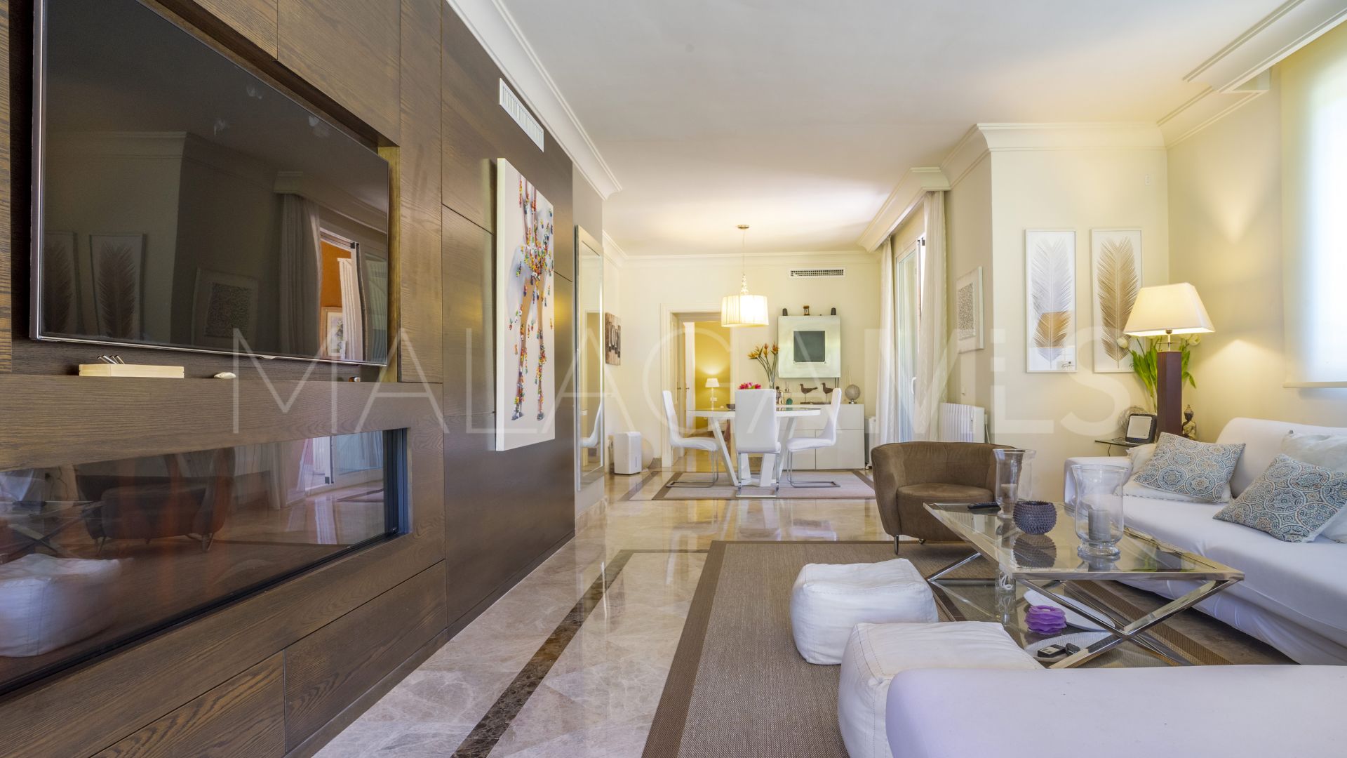 For sale 3 bedrooms ground floor apartment in Alminar de Marbella