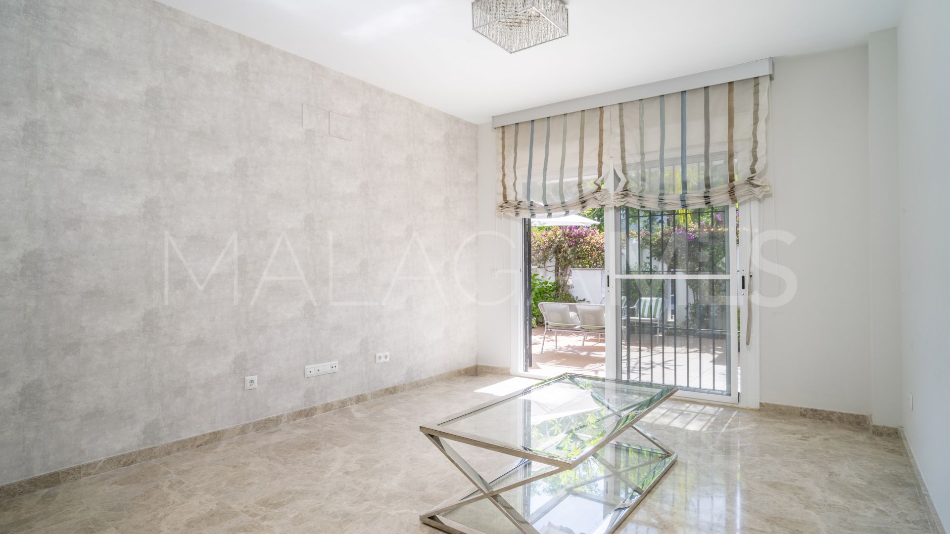 2 bedrooms ground floor apartment for sale in Los Naranjos de Marbella