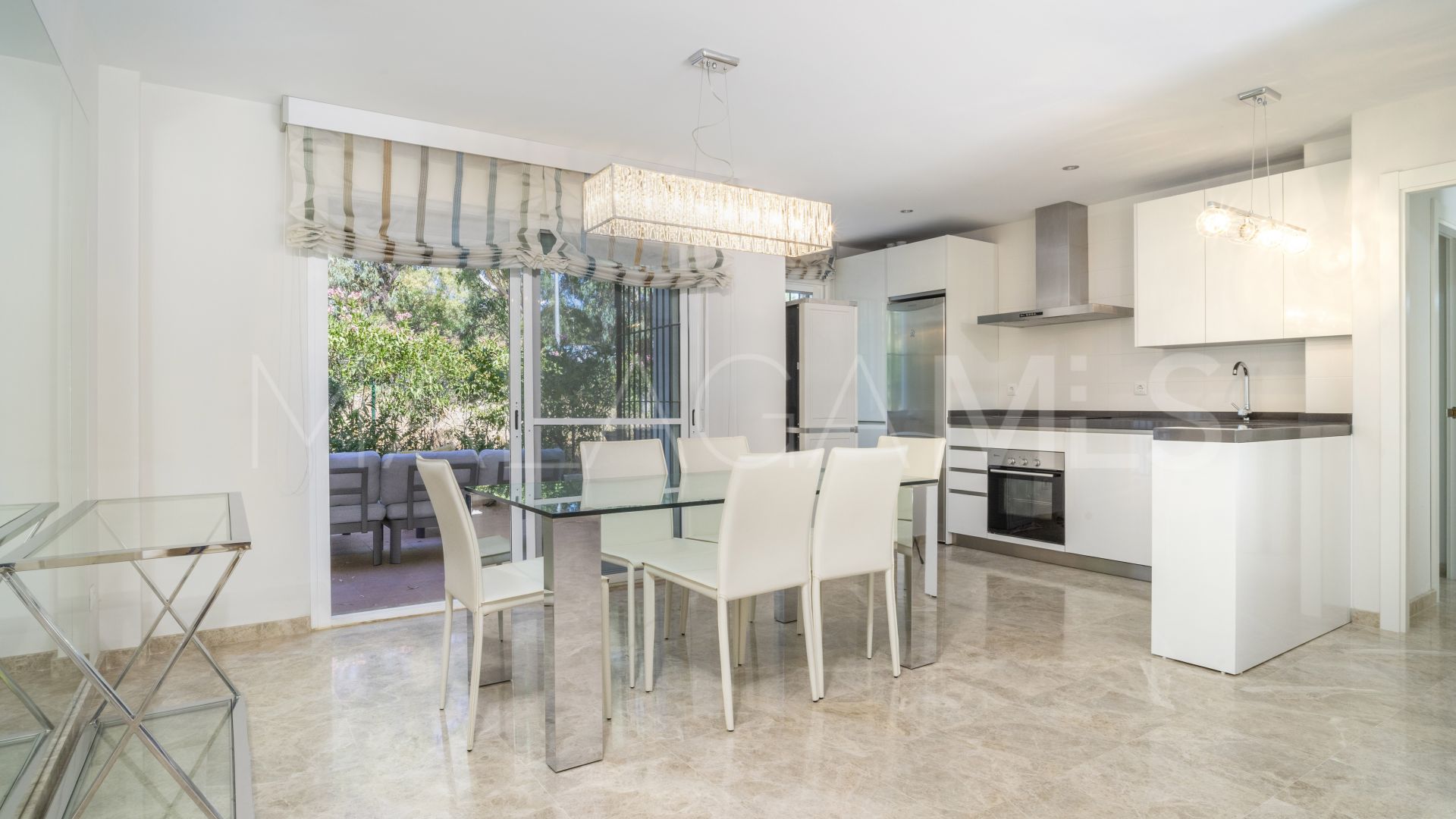 2 bedrooms ground floor apartment for sale in Los Naranjos de Marbella
