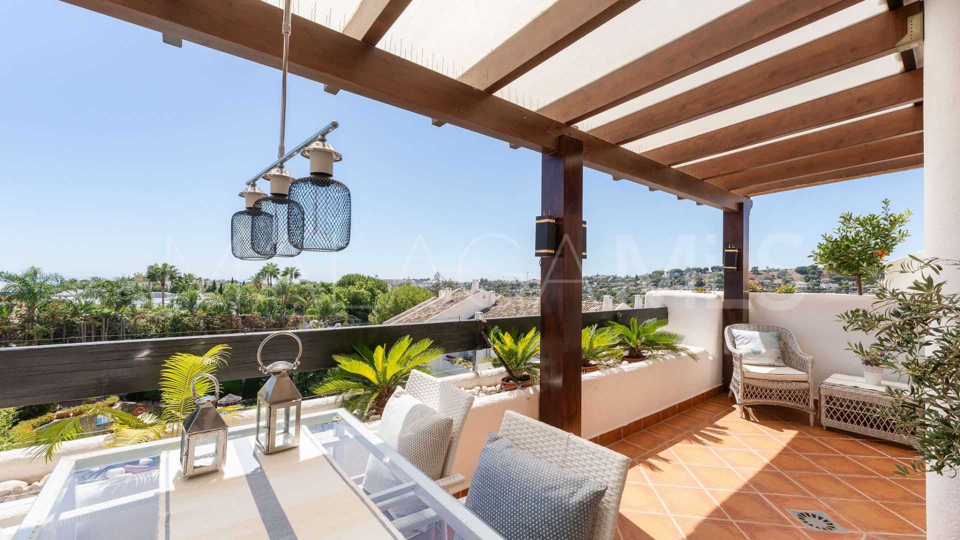Duplex penthouse for sale in Aloha Mirasierra