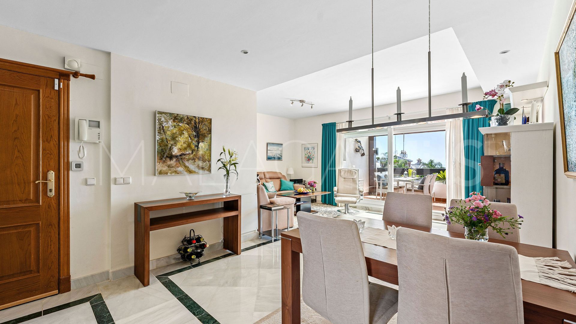 Duplex penthouse for sale in Aloha Mirasierra