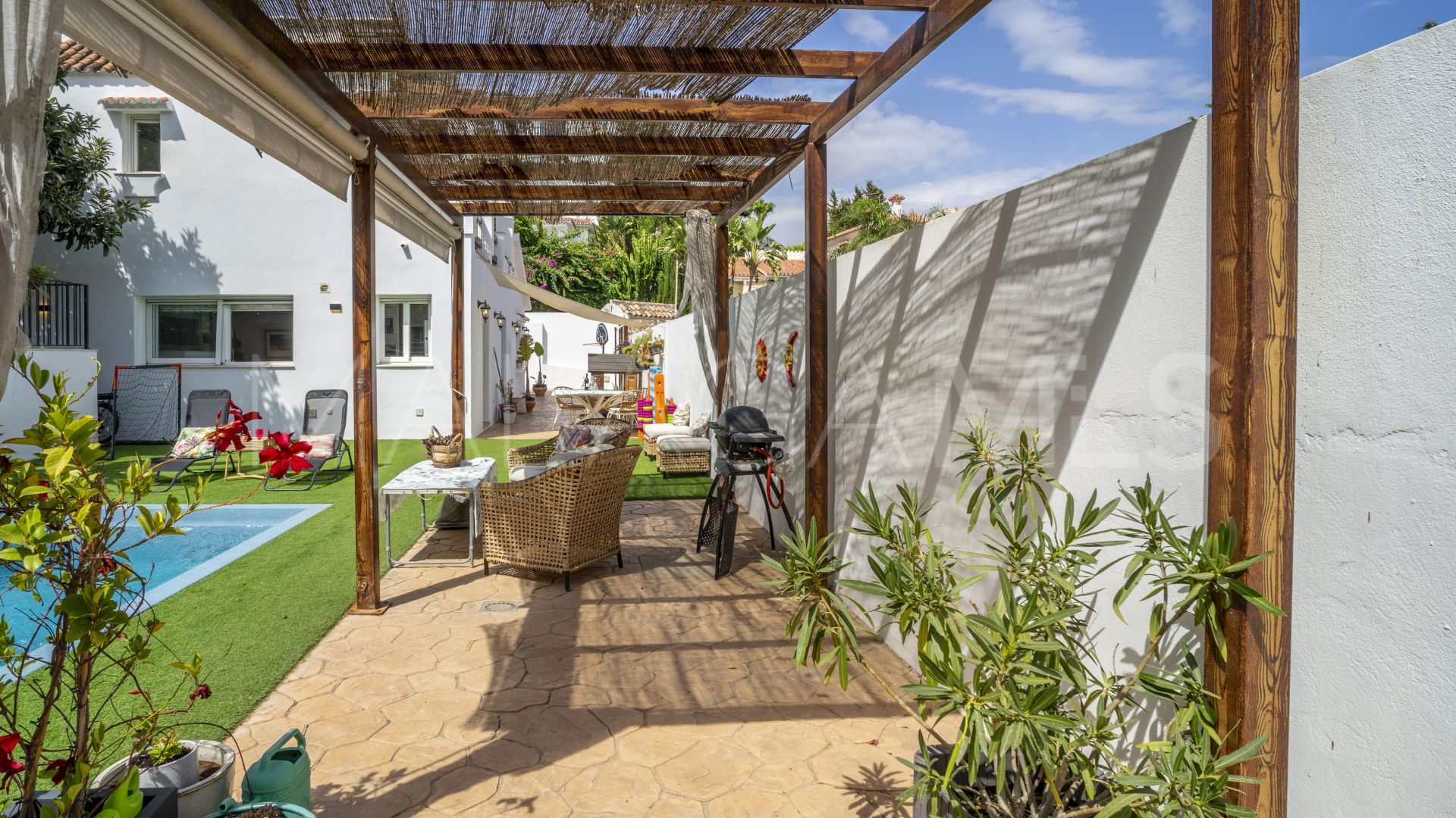 Villa for sale in La Campana