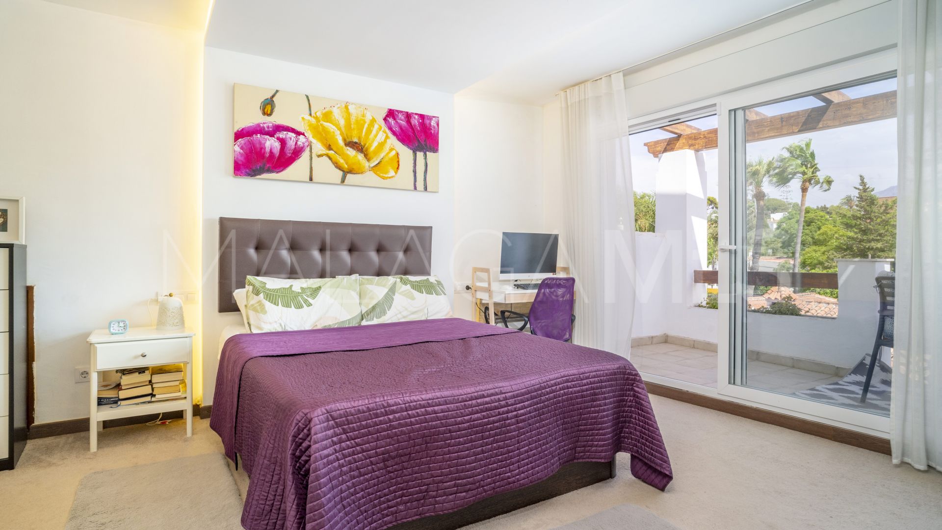 Villa for sale in La Campana