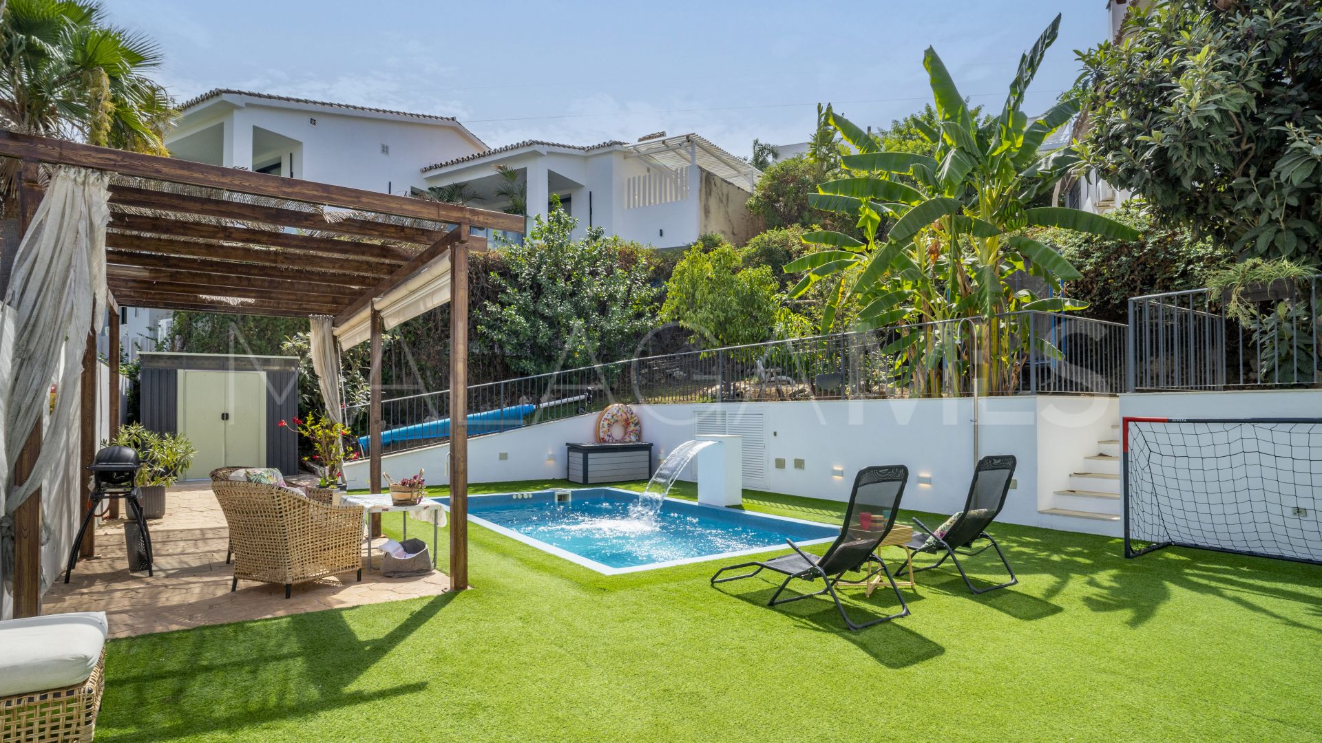 Villa for sale in La Campana