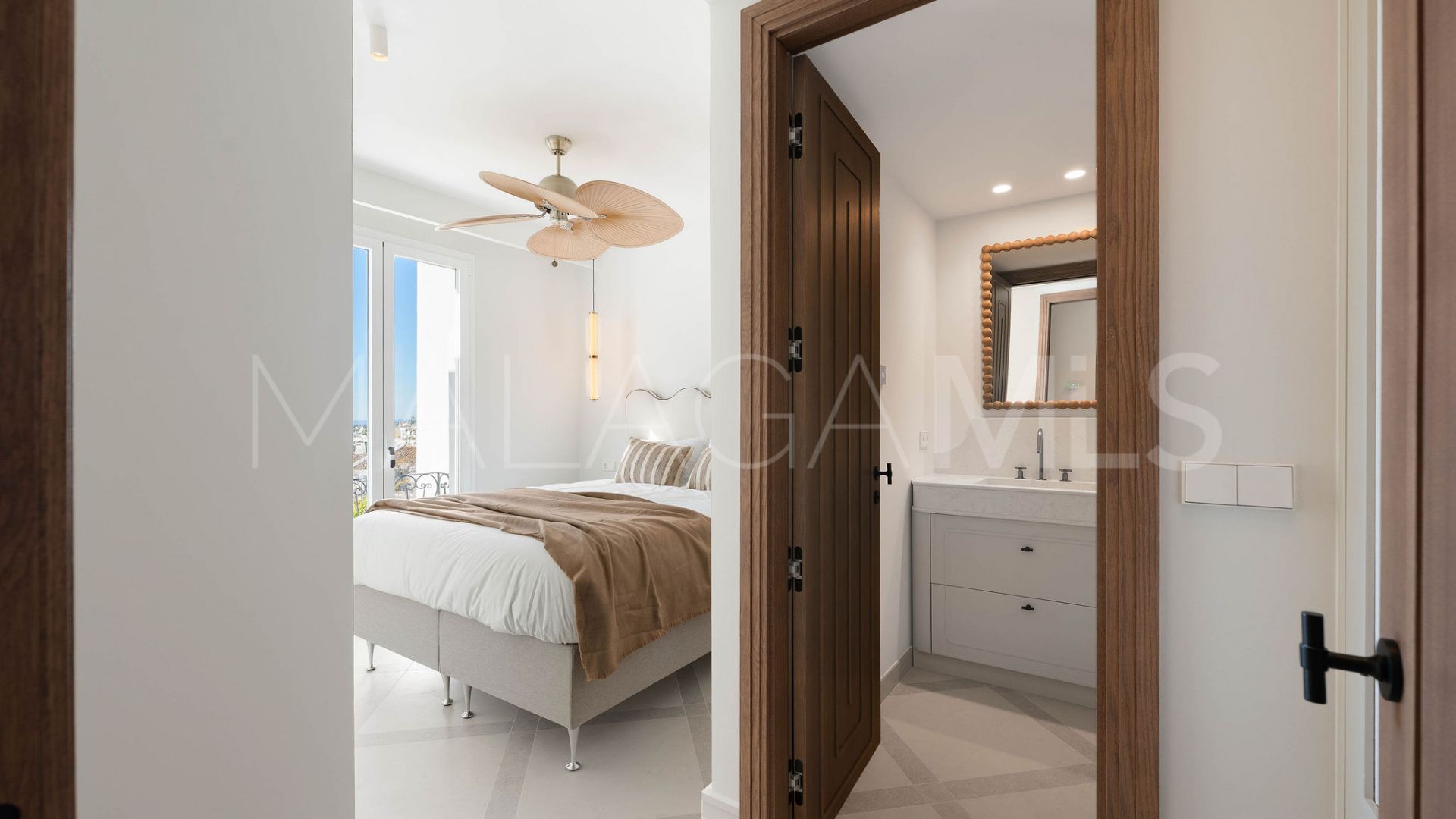 Maison de ville for sale in La Colina