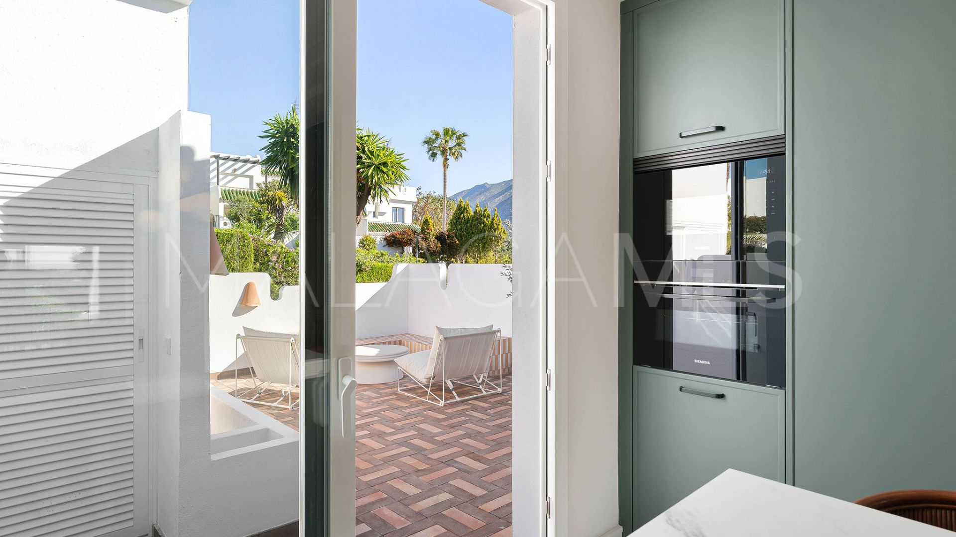 Maison de ville for sale in La Colina