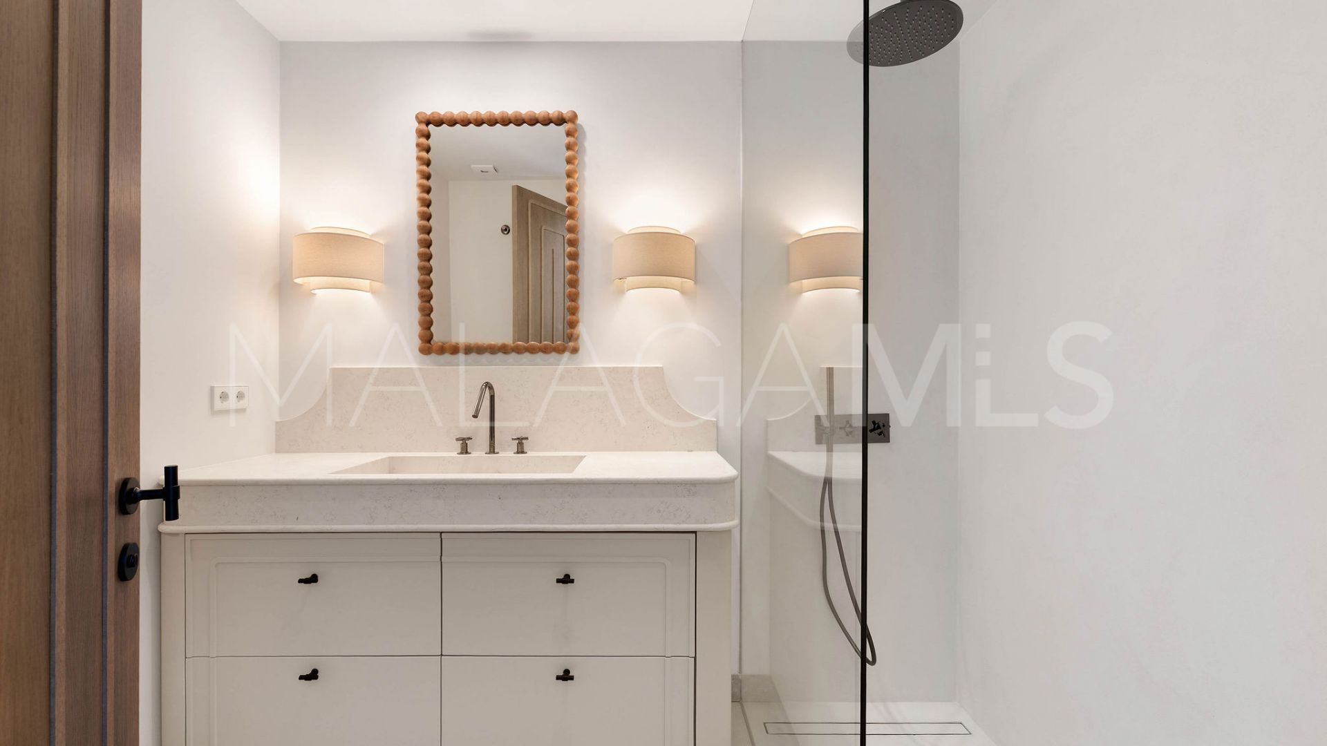 Maison de ville for sale in La Colina