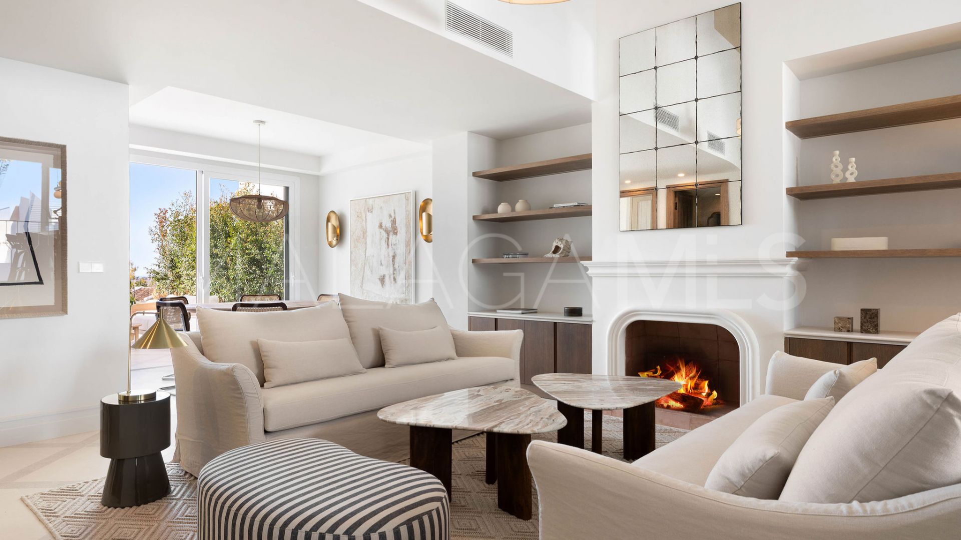 Maison de ville for sale in La Colina