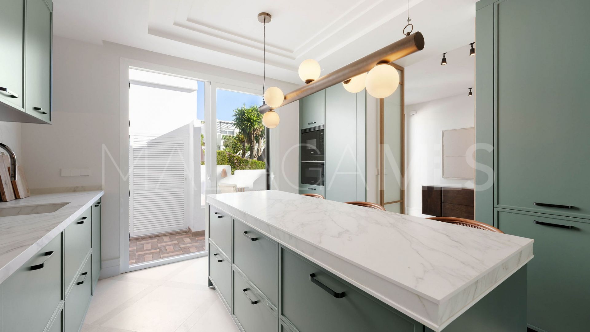 Maison de ville for sale in La Colina