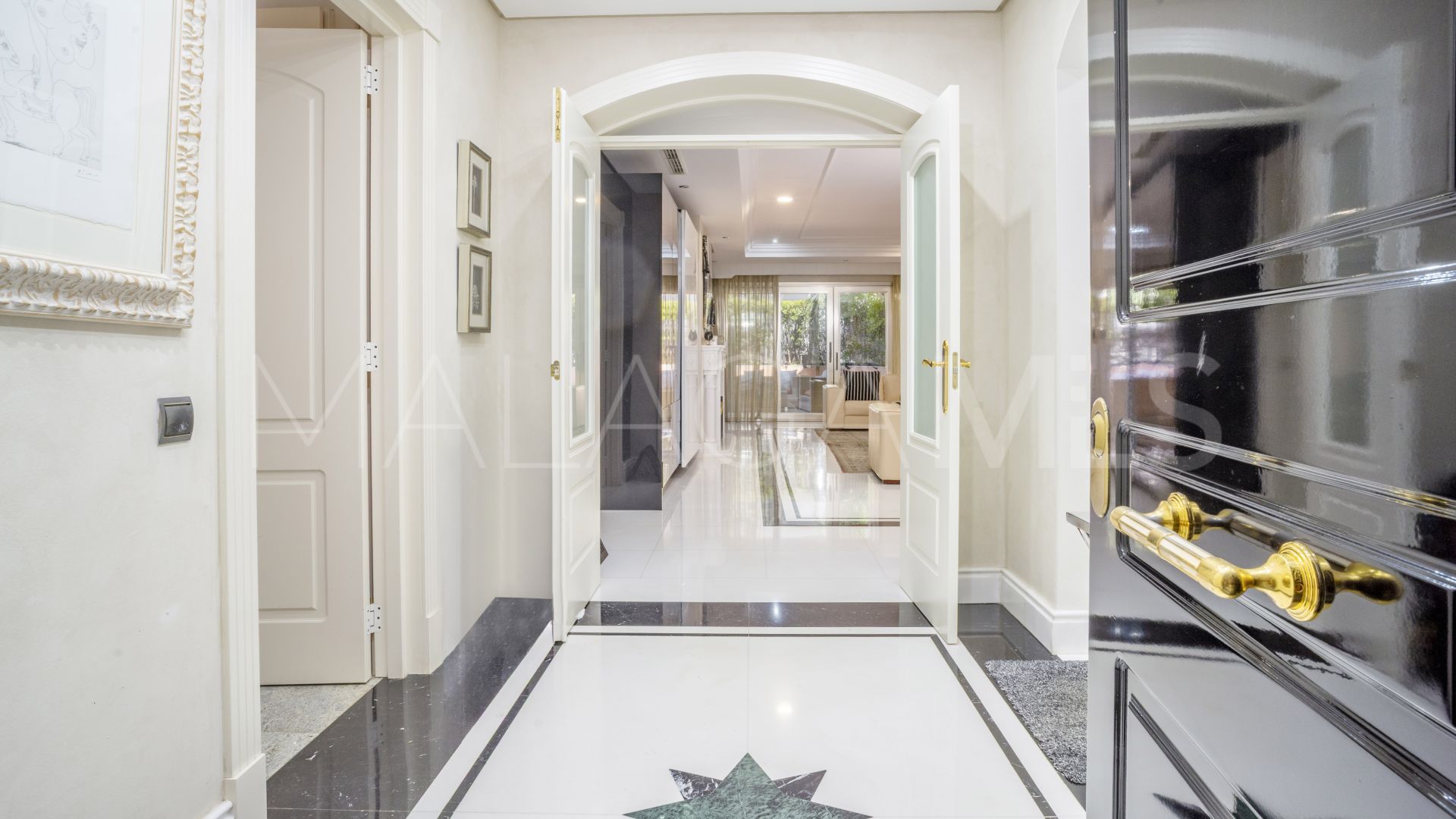 Ground floor apartment with 2 bedrooms for sale in Casa Nova