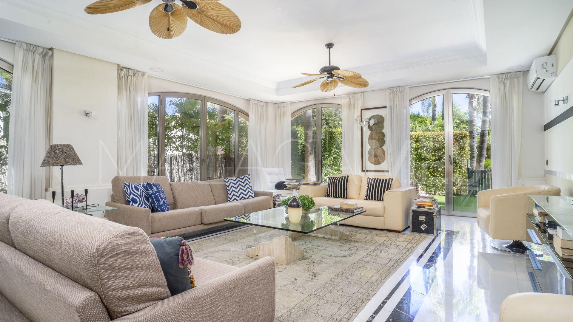 Ground floor apartment with 2 bedrooms for sale in Casa Nova