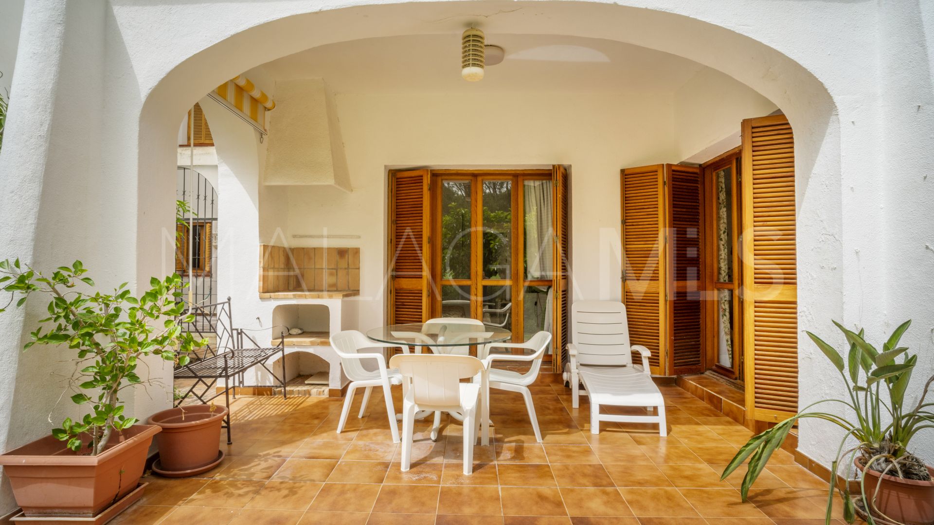 Erdgeschosswohnung for sale in Le Village