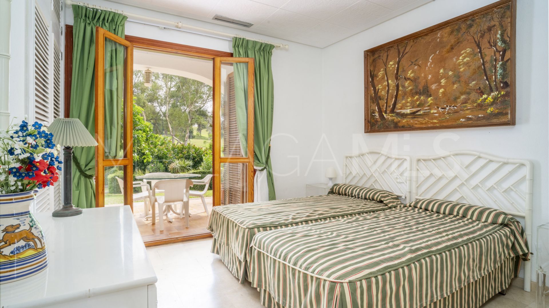 Erdgeschosswohnung for sale in Le Village