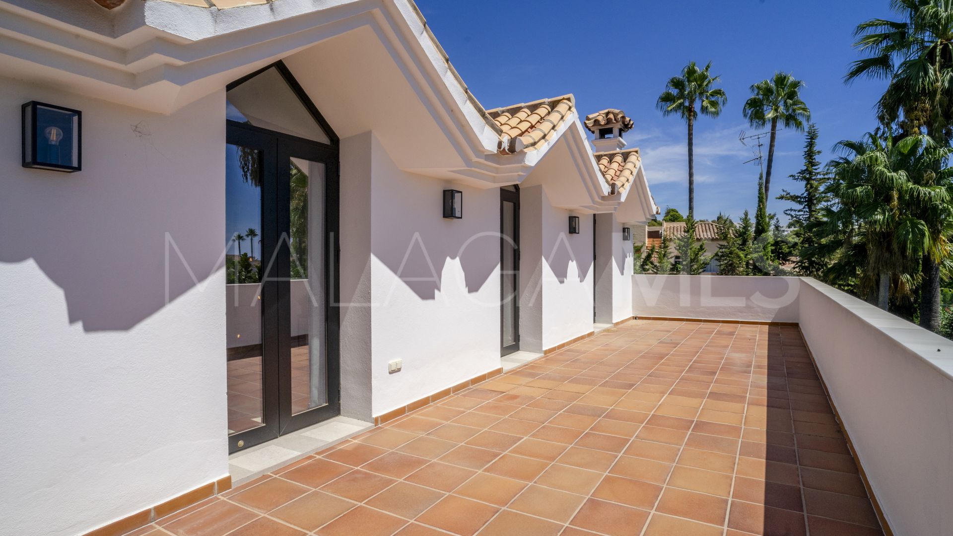 Villa for sale in Supermanzana H