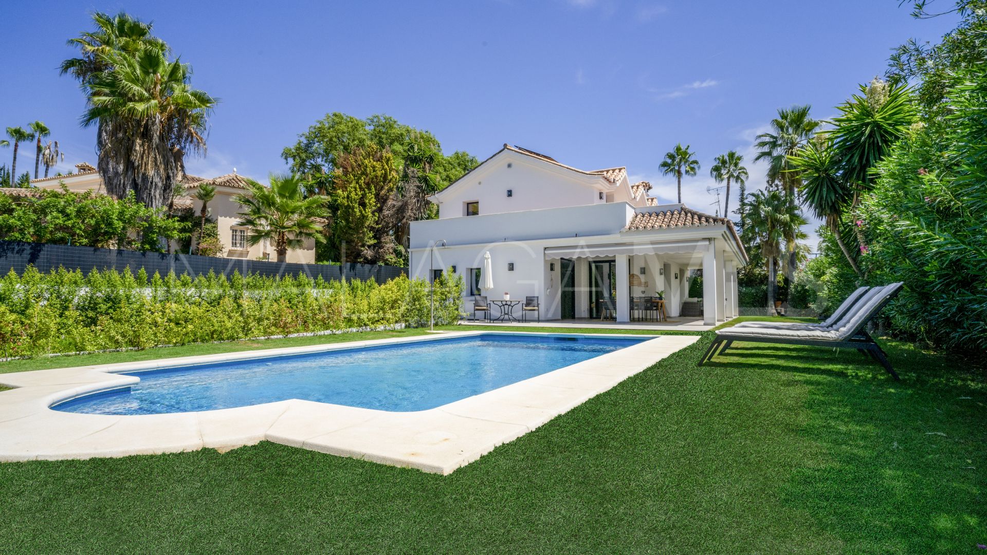 Villa for sale in Supermanzana H