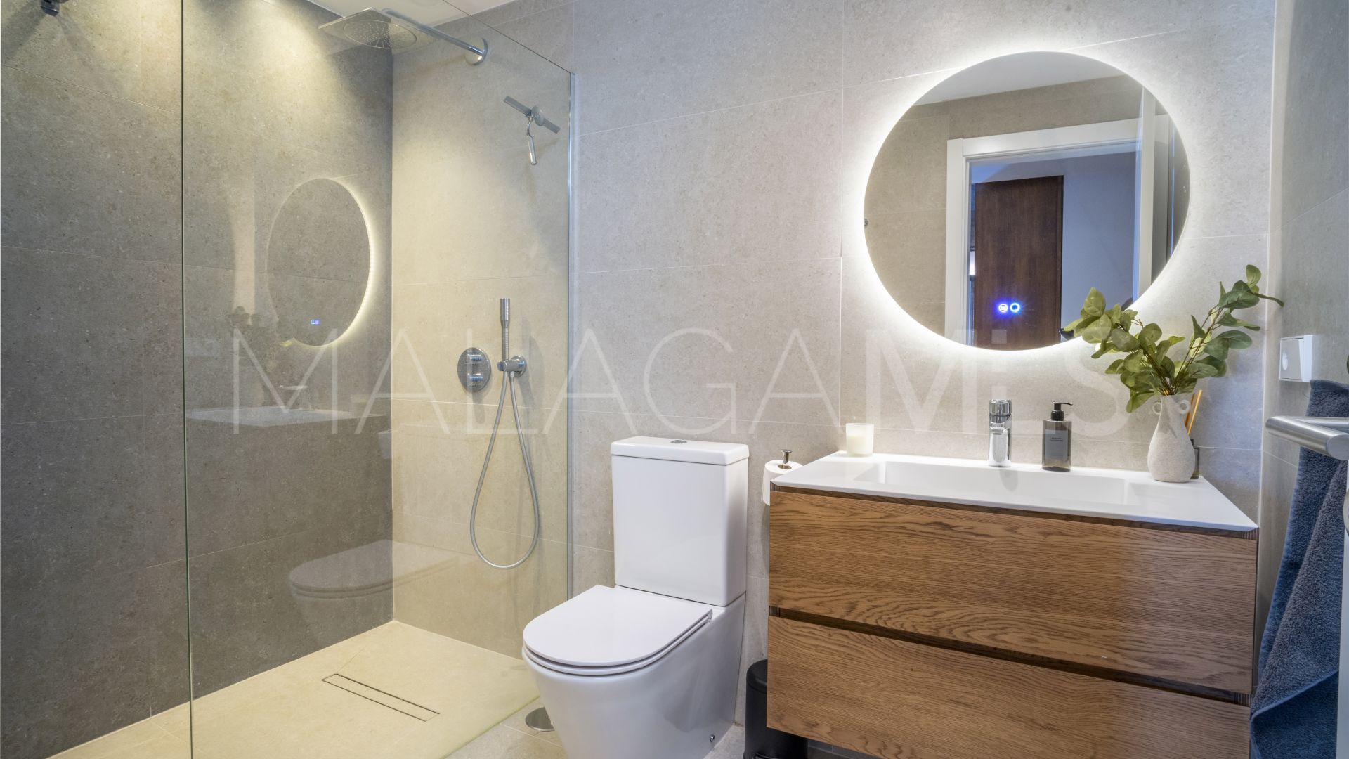 Villa for sale in Supermanzana H
