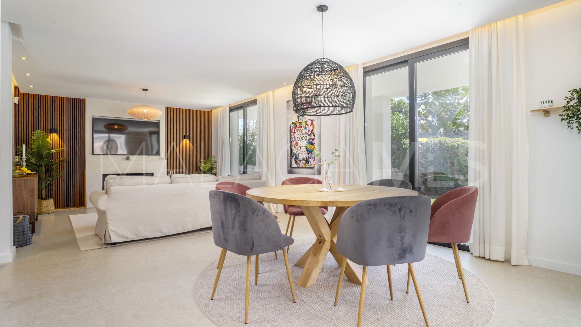 Villa for sale in Supermanzana H