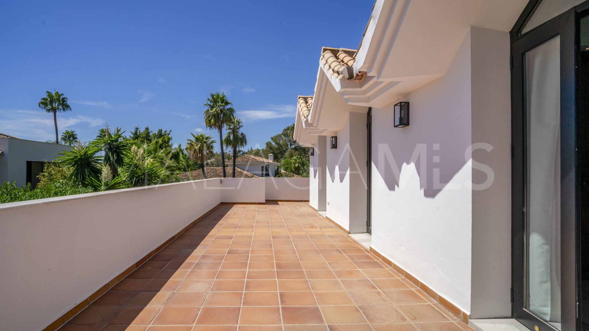 Villa for sale in Supermanzana H