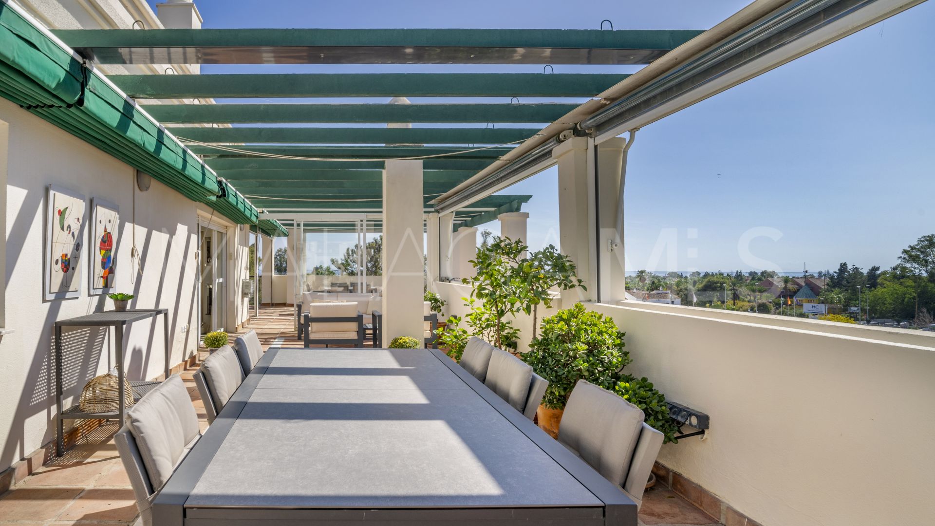 For sale penthouse with 3 bedrooms in Lorcrimar