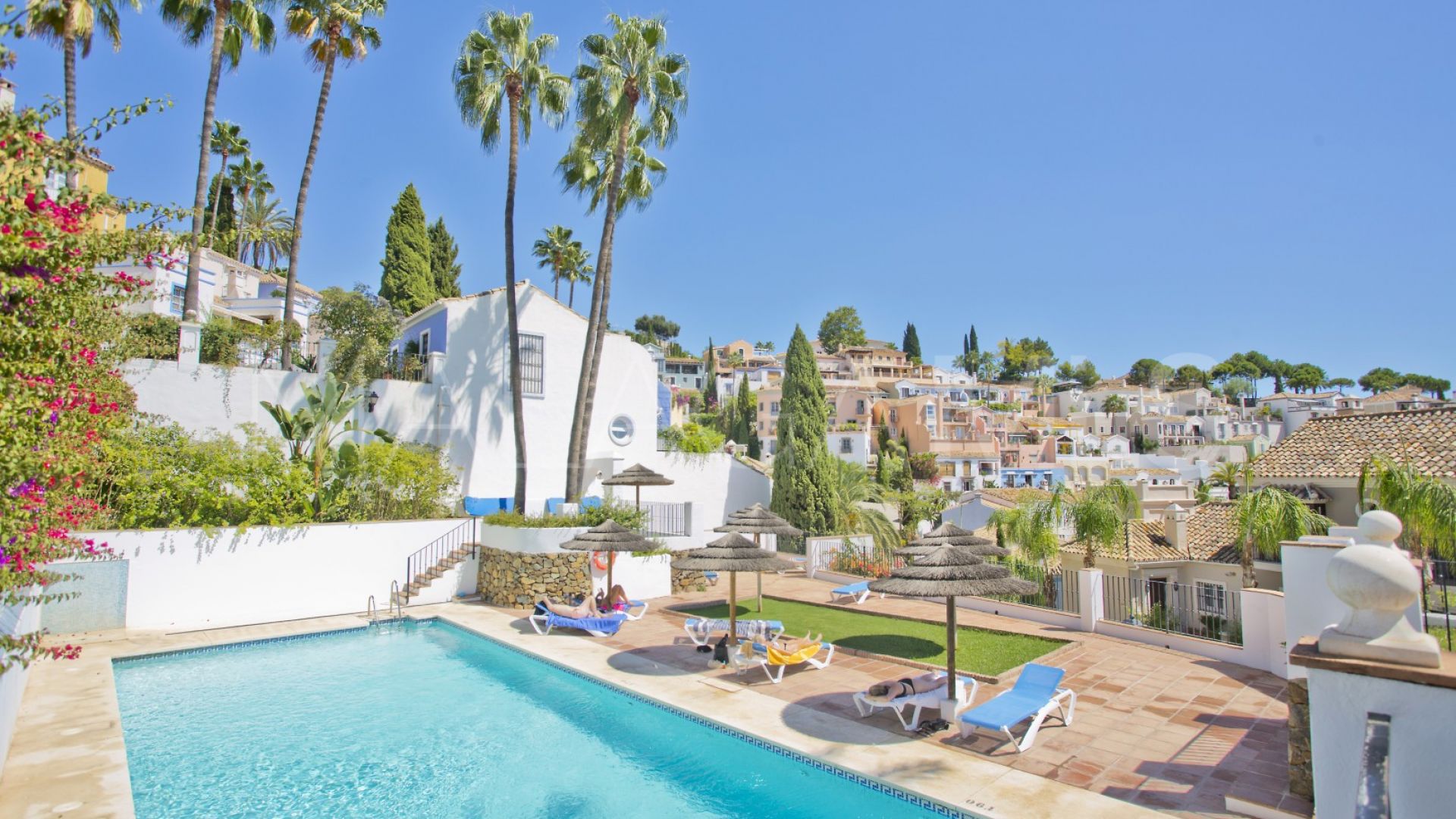 For sale La Heredia 3 bedrooms town house