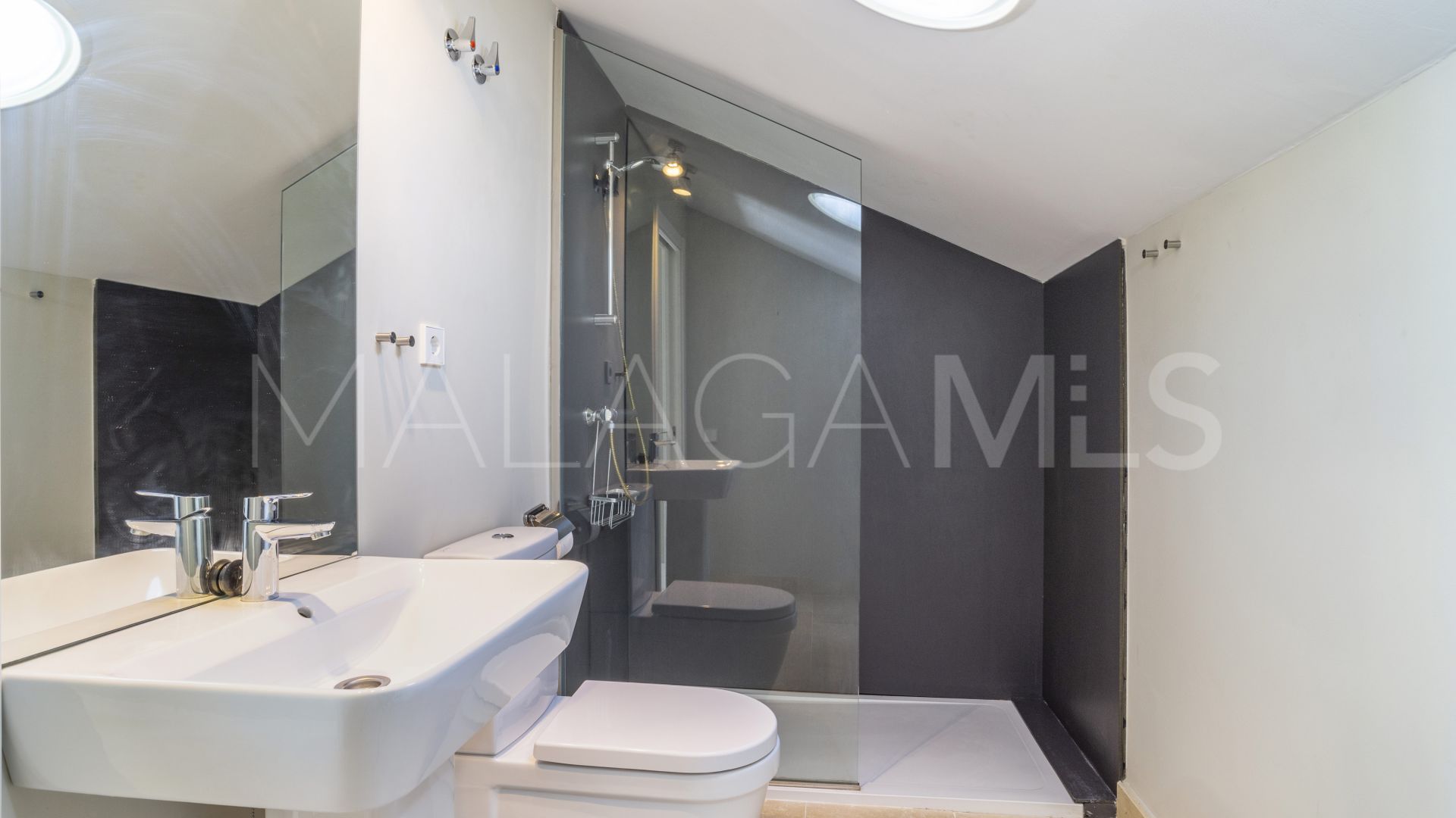 For sale 2 bedrooms duplex penthouse in Ocean Hills