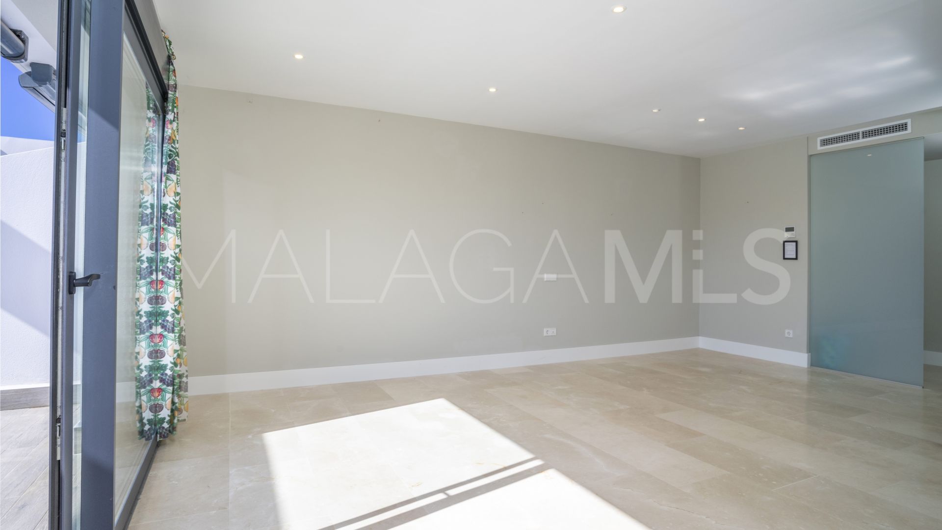 For sale 2 bedrooms duplex penthouse in Ocean Hills