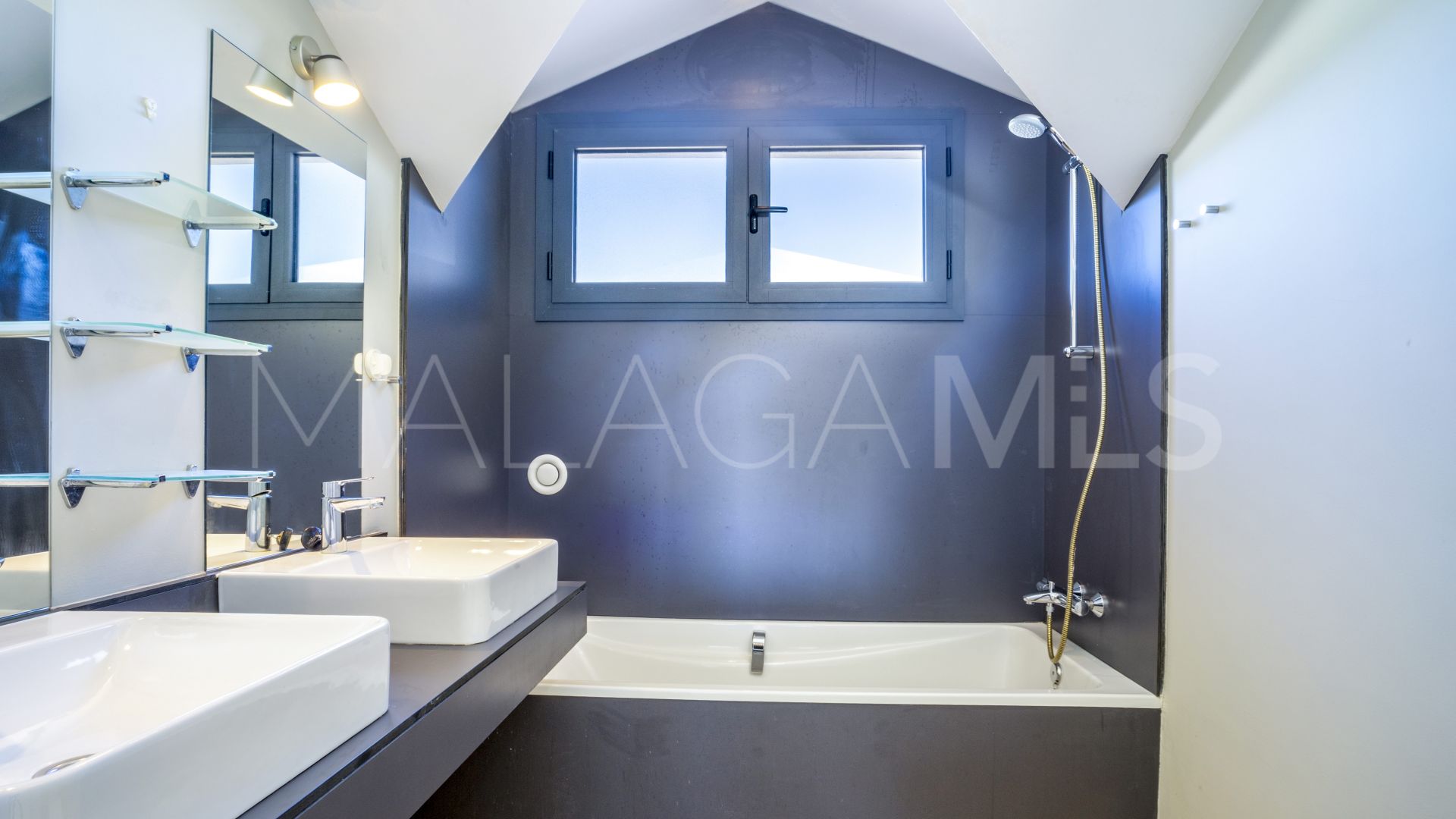 For sale 2 bedrooms duplex penthouse in Ocean Hills