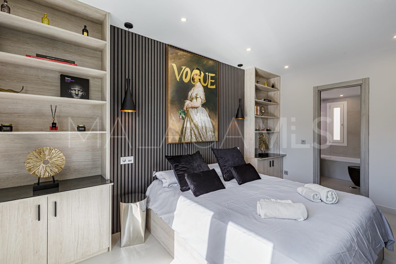 Buy penthouse in Terrazas del Rodeo with 3 bedrooms