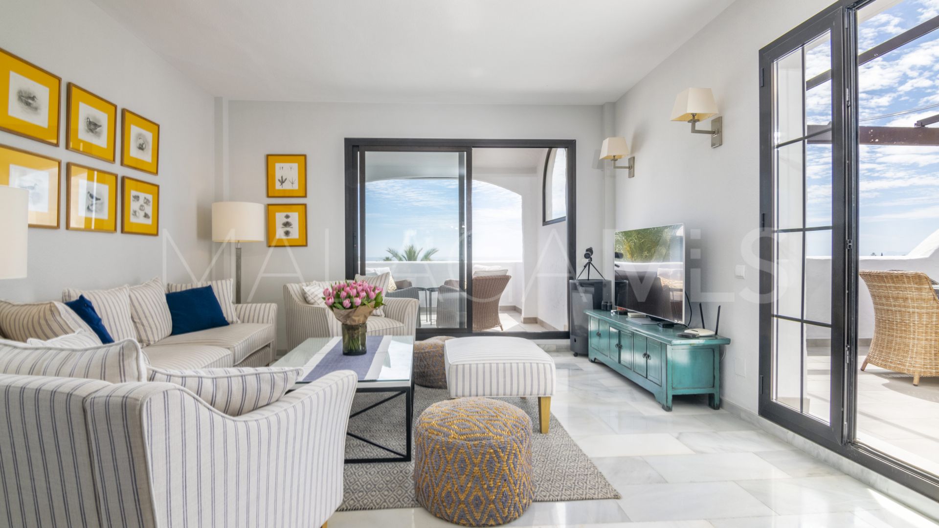 Duplex penthouse for sale in Aldea Blanca
