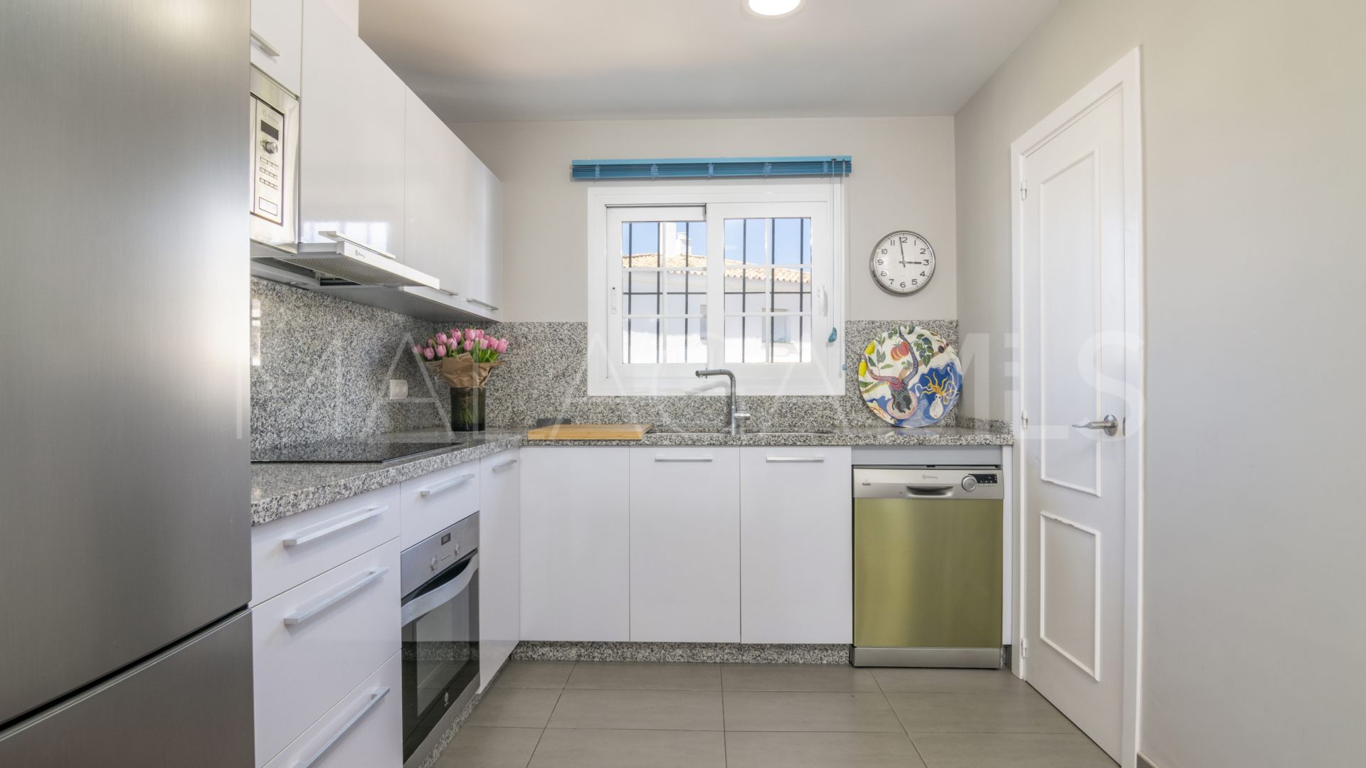 Duplex penthouse for sale in Aldea Blanca