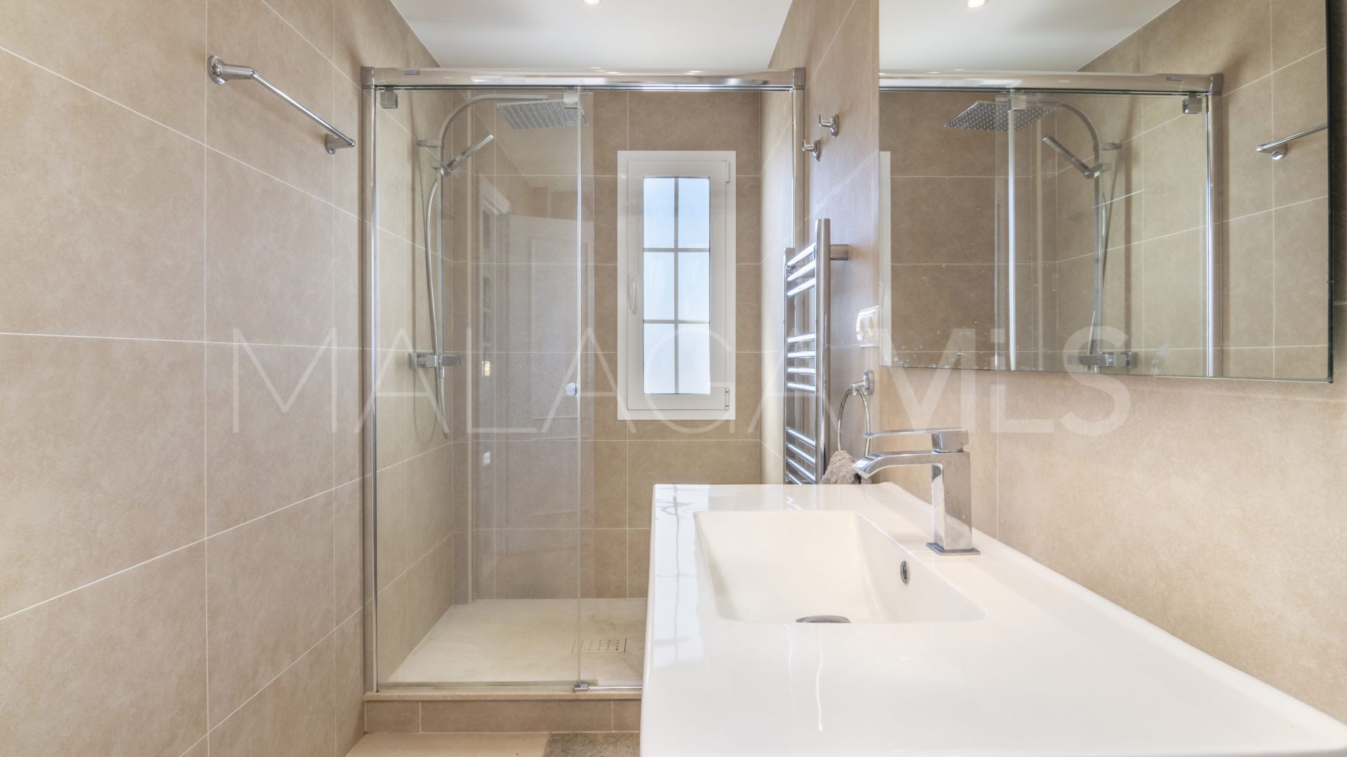 Duplex penthouse for sale in Aldea Blanca