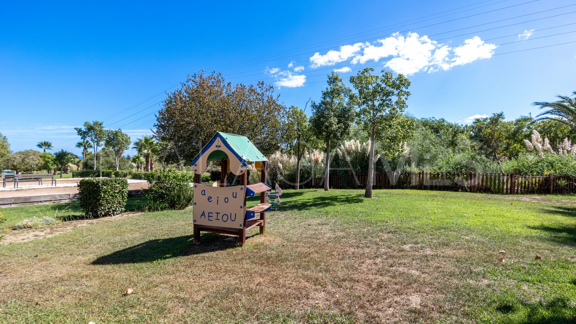 Appartement rez de chaussée for sale in Alcazaba Lagoon
