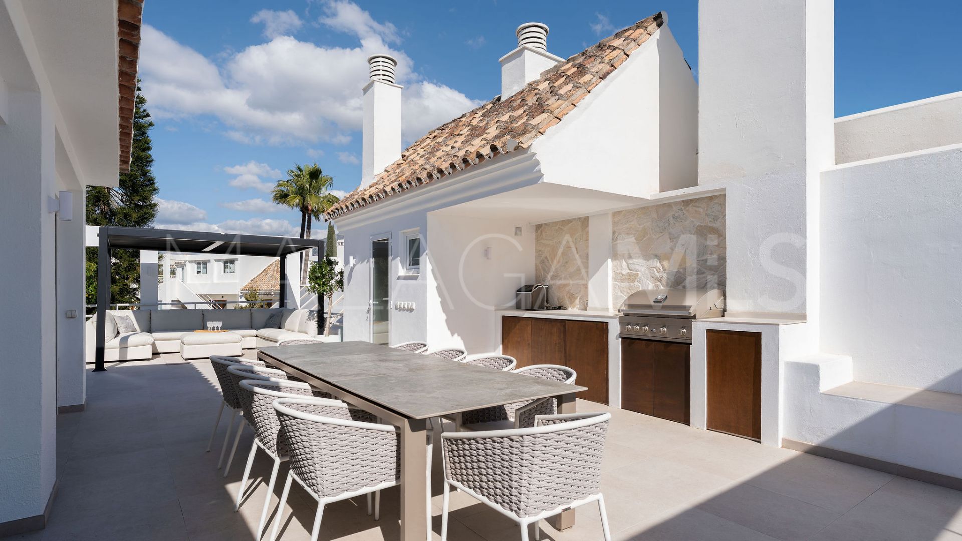 5 bedrooms duplex penthouse in Alcores del Golf for sale