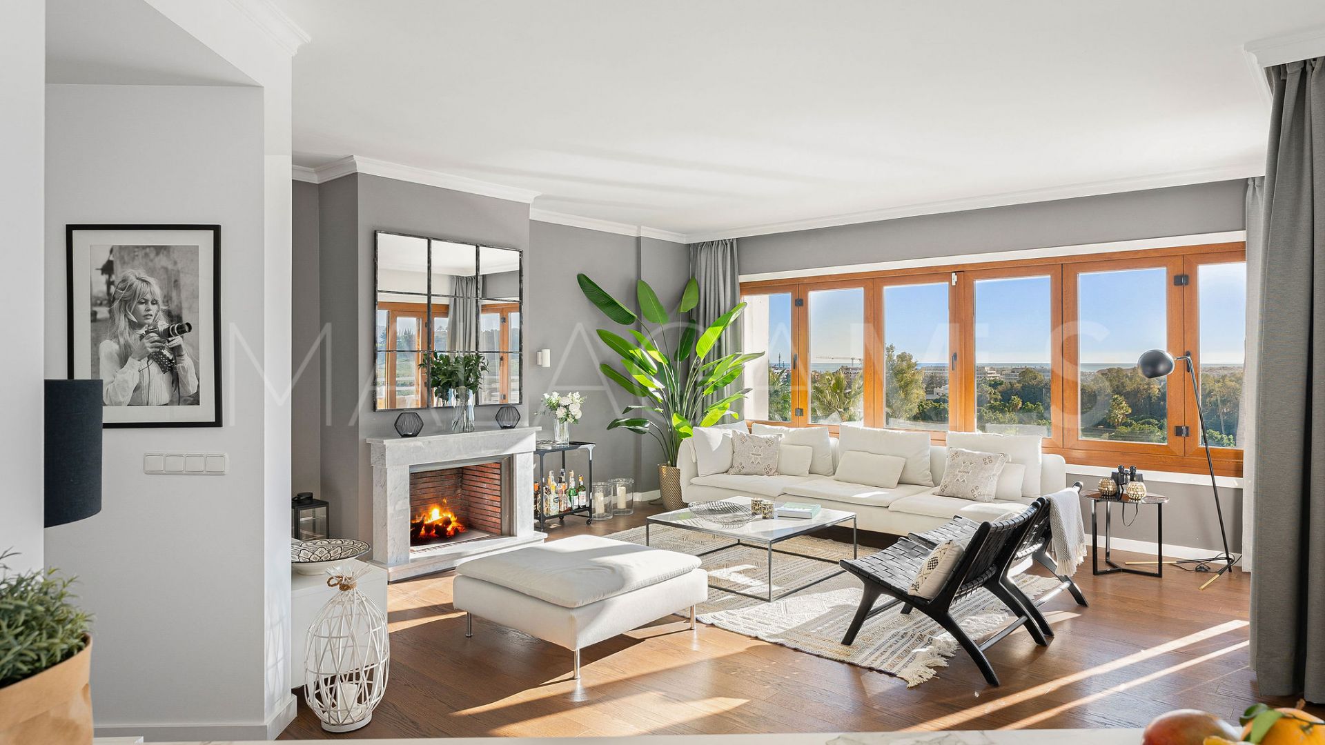 5 bedrooms duplex penthouse in Alcores del Golf for sale