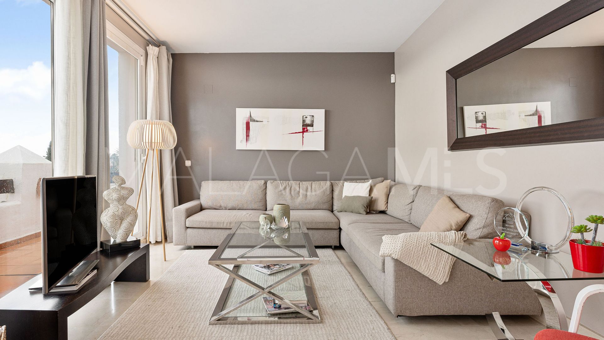 Duplex penthouse for sale in Las Tortugas de Aloha