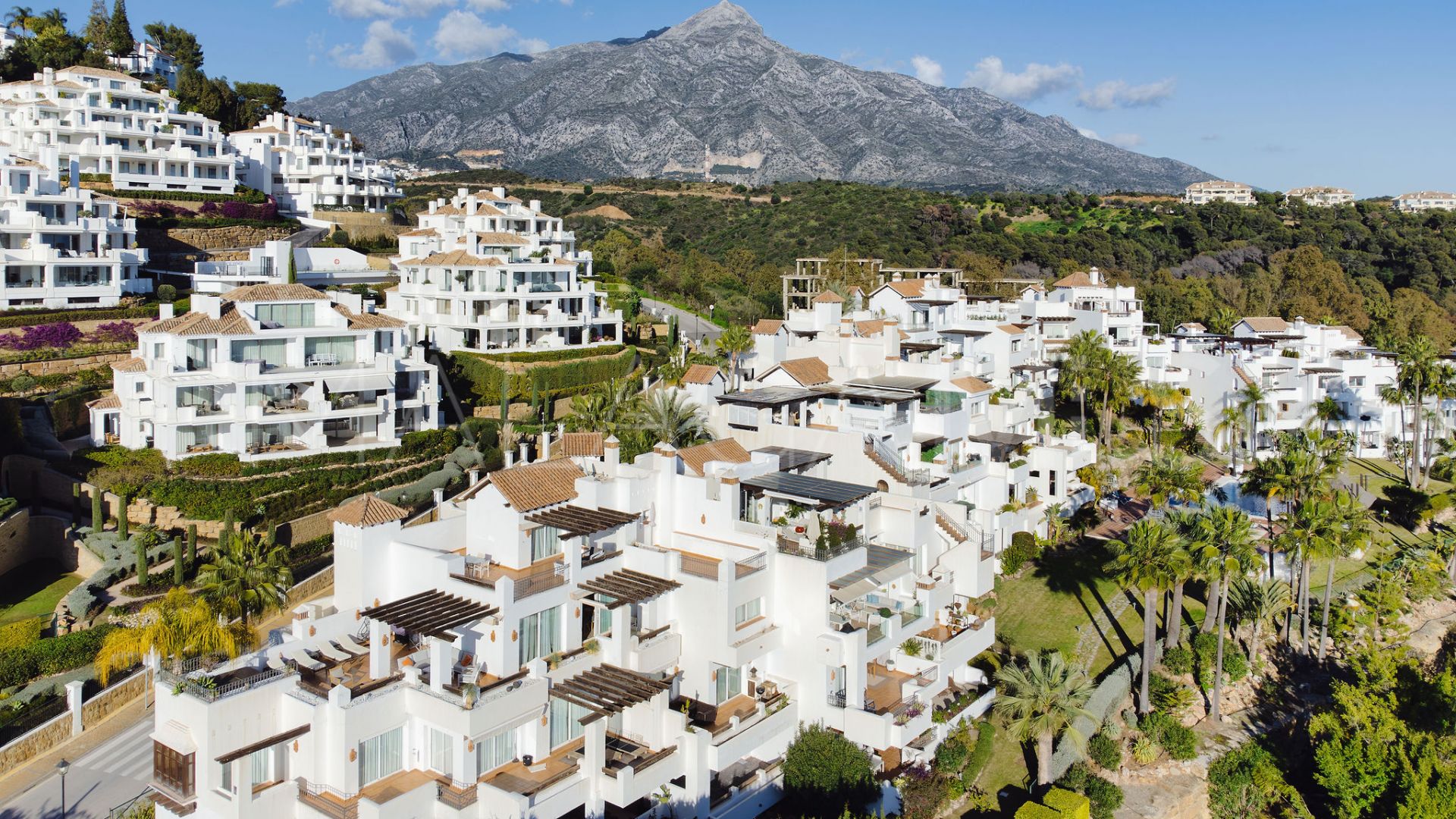 Duplex penthouse for sale in Las Tortugas de Aloha