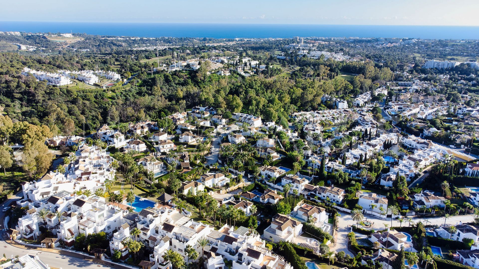 Duplex penthouse for sale in Las Tortugas de Aloha