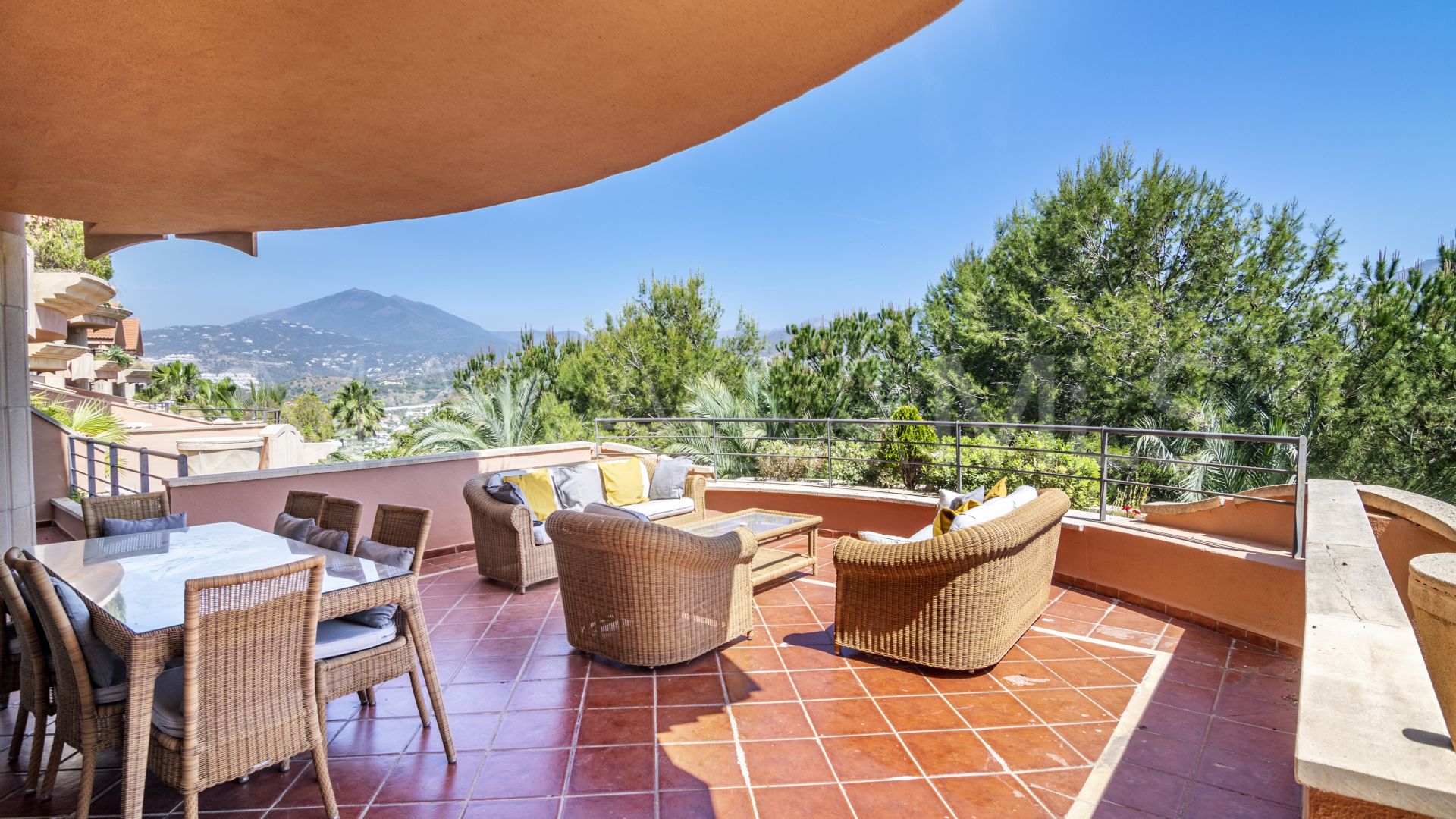 Wohnung for sale in Magna Marbella