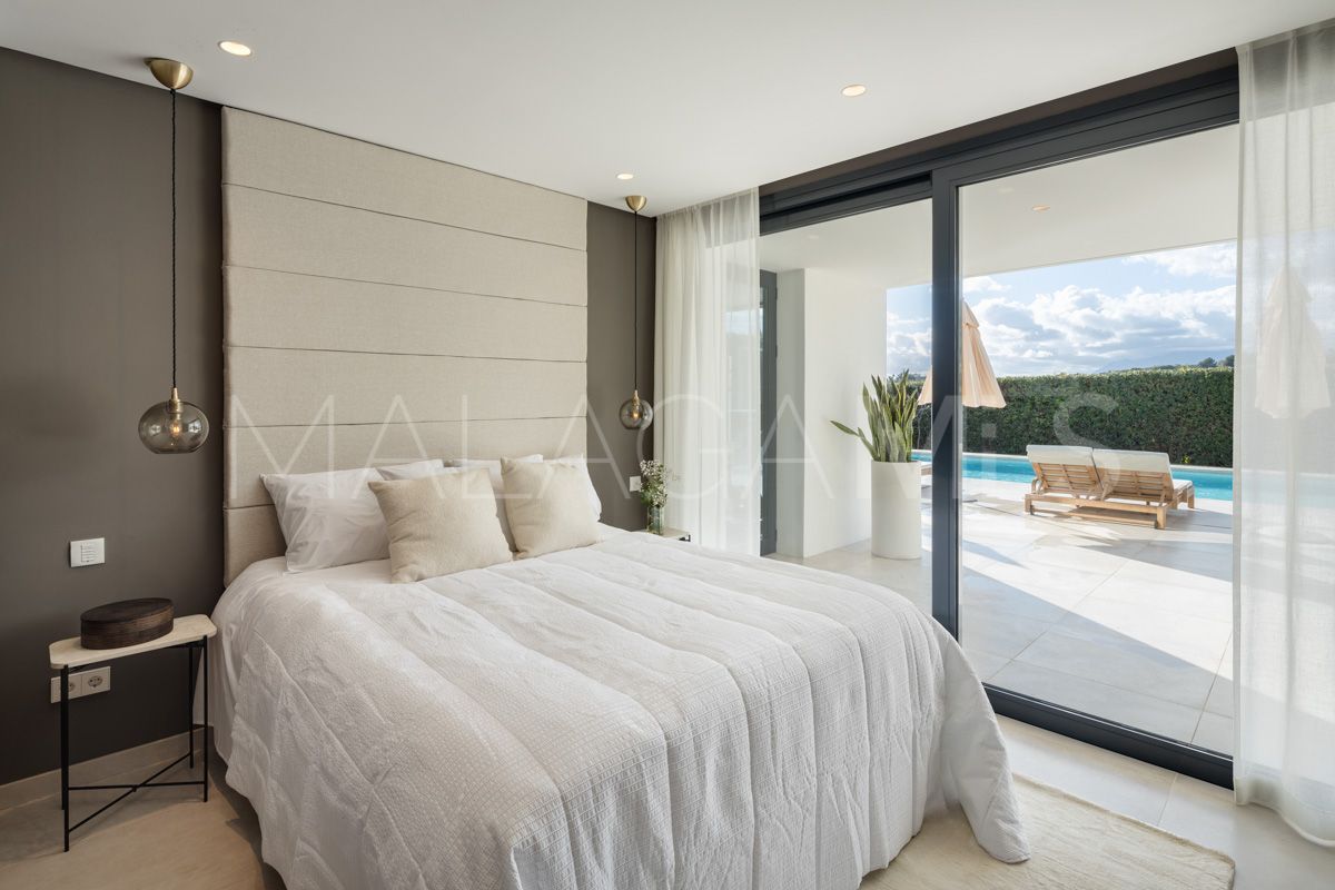 Nueva Andalucia, villa for sale with 6 bedrooms